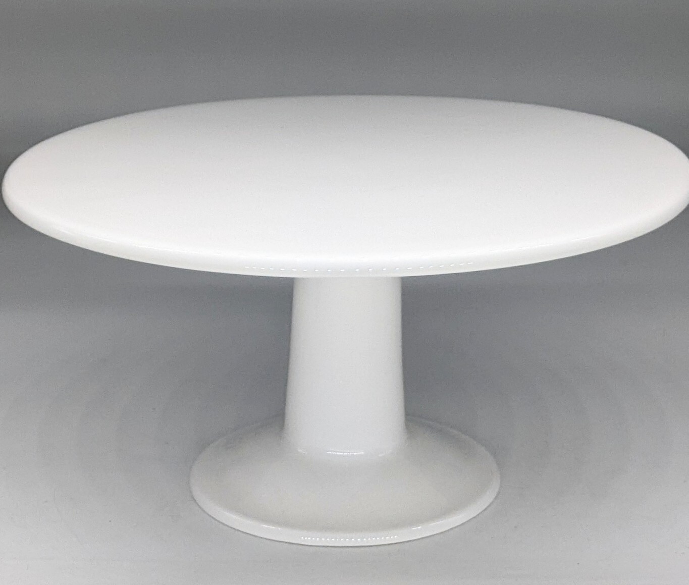 Wedgwood Grand Gourmet Simply White Pedestal Cake Stand 12″