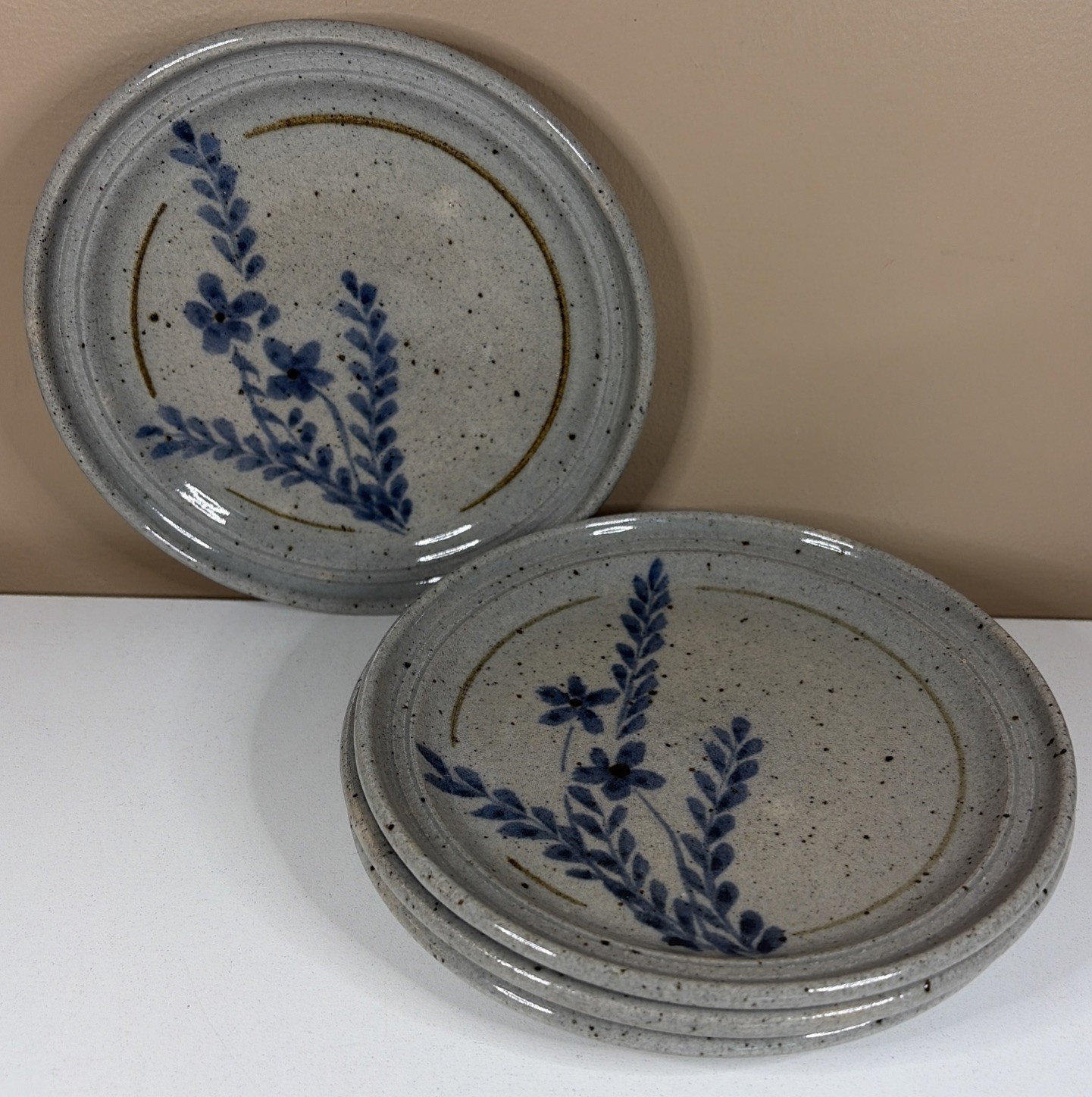 Signed Handmade Pottery 7.25″ PLATES Botanical Floral Rustic Speckled Stoneware