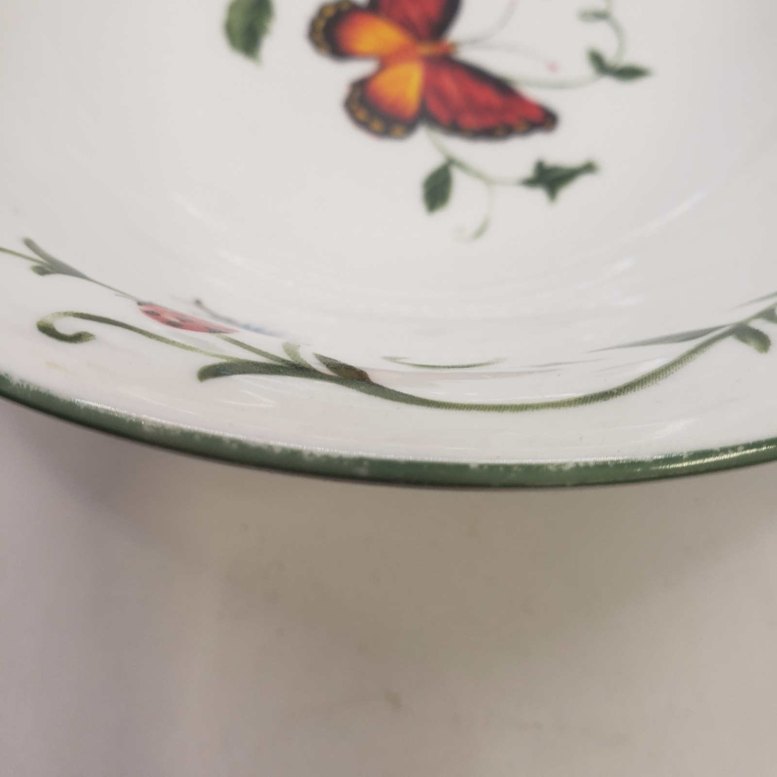2 Tabletops Unlimited Butterfly Ladybug 7” Cereal / Soup Bowls