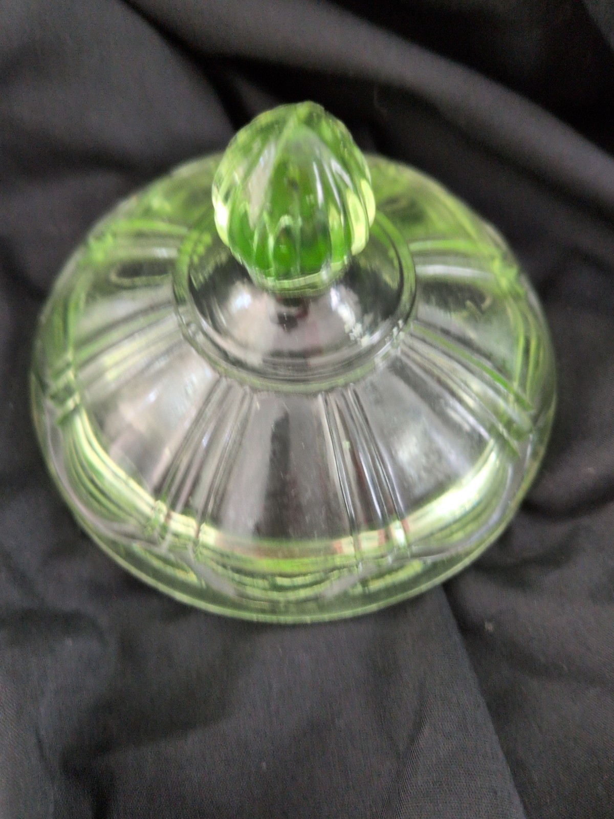 Jeannette Green Depression Glass Sugar Bowl w/ Lid Vaseline Uranium Glows