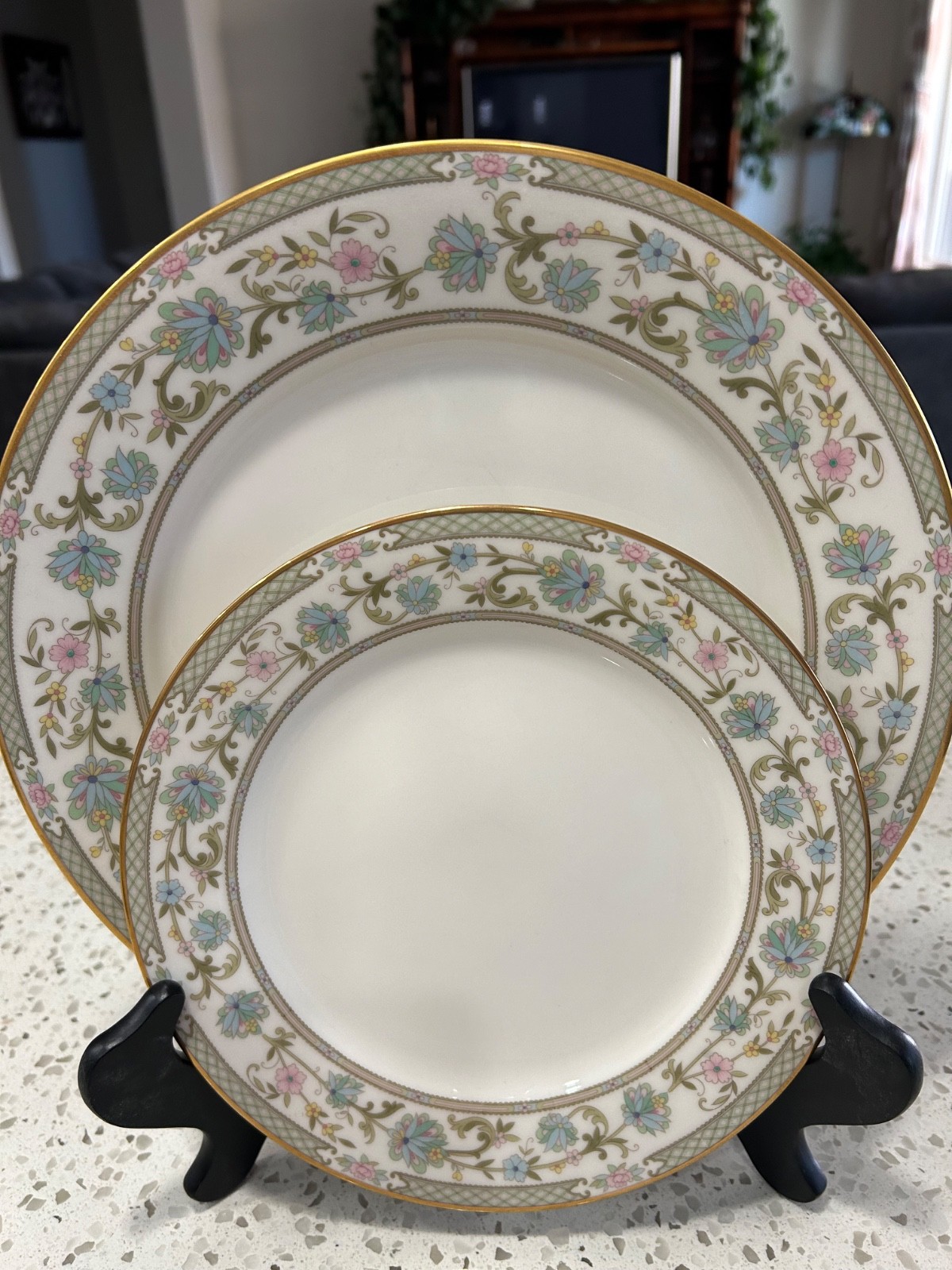 Noritake 95 pc Vintage 12 Place serving Set of Fine Ivory China Pattern 7194