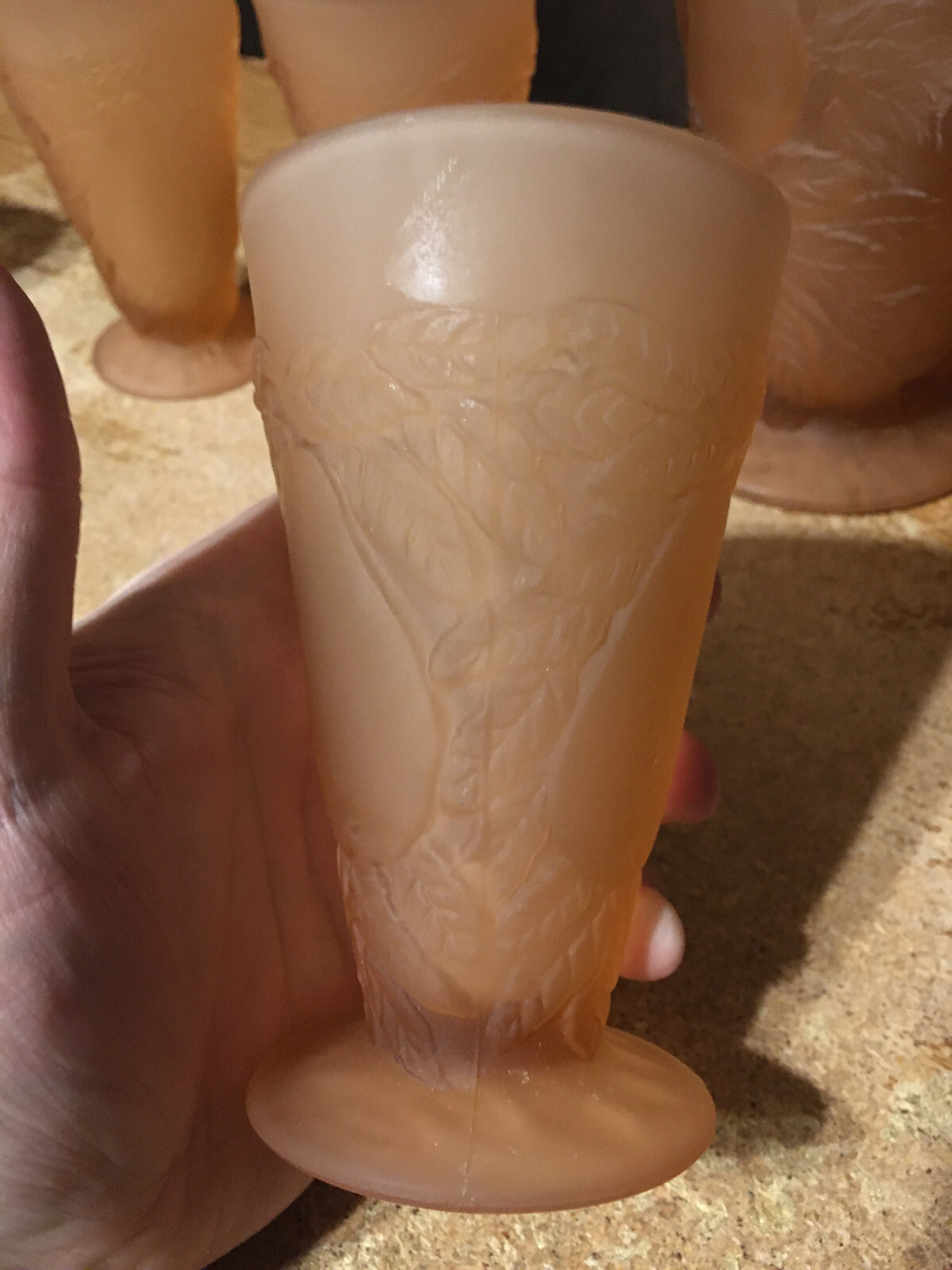 TIARA INDIANA GLASS CORAL SWEET PEAR GLASS PITCHER & 4 TUMBLERS GLASSES