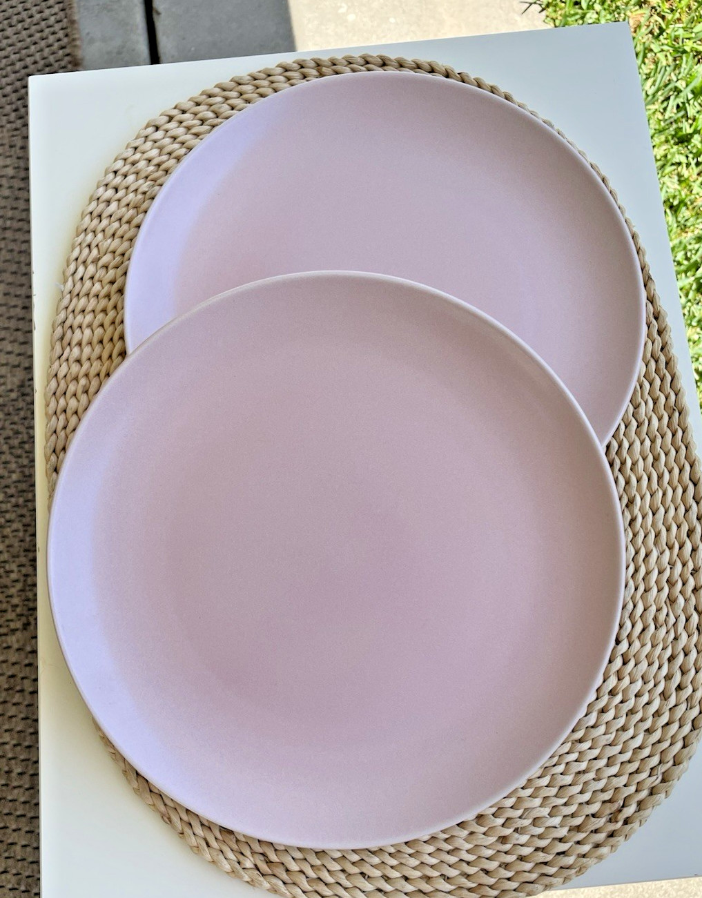 2 IKEA Dinera Pink Blush Matte Dinner Plates Stoneware 10866 PreOwned 10-1/4″