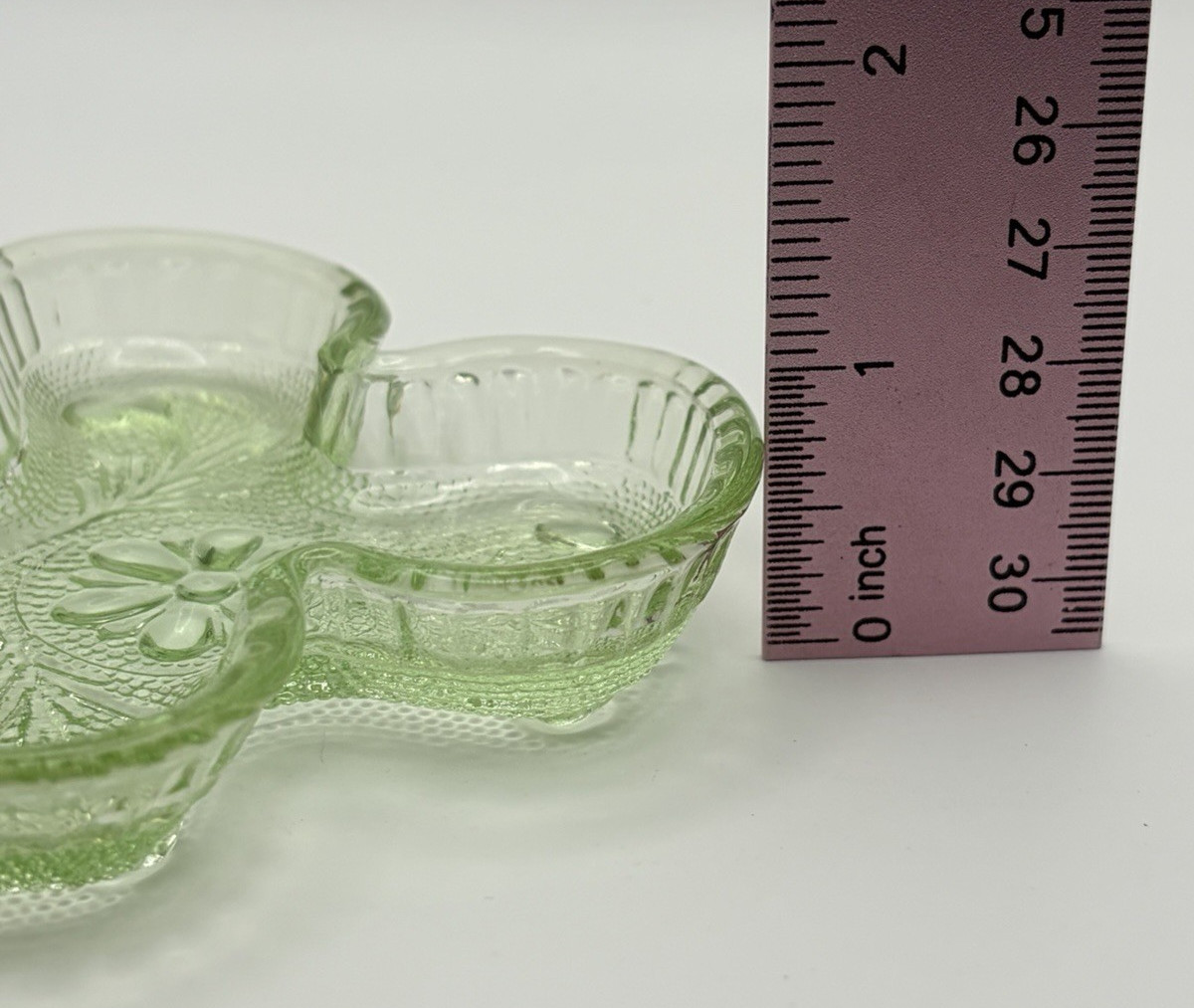 Vintage Indiana Glass Tiara Trinket/Ring Dish In Club Suit Shape Clover Green