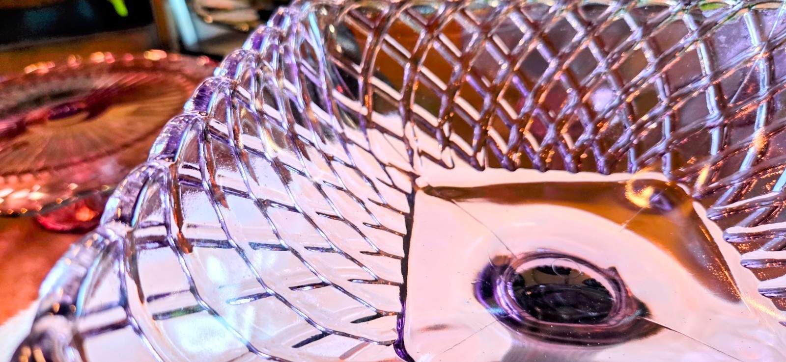 Vintage L.E. Smith Large Trellis Amethyst Purple Glass Compote Pedestal Bowl MCM