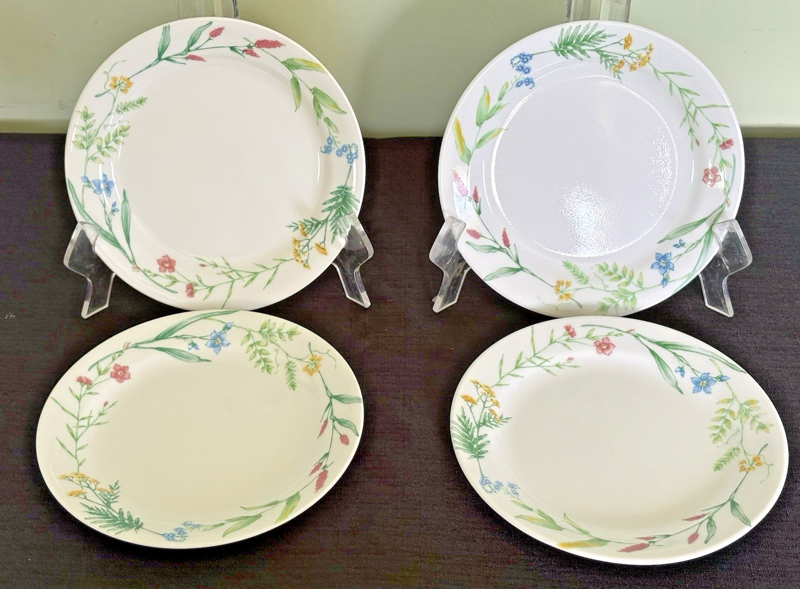 22-Pc Corelle My Garden-10 Dinner/6 Salad Plates, 3 Cups, Creamer & Sugar Dish