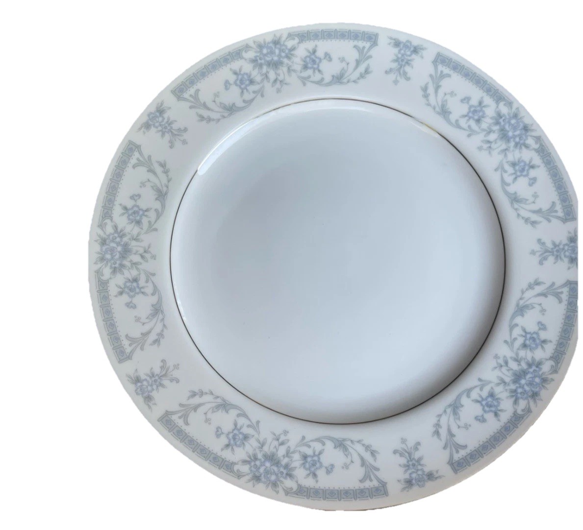 Vintage 19 Piece Set Sheffield Blue Whisper China-Most New
