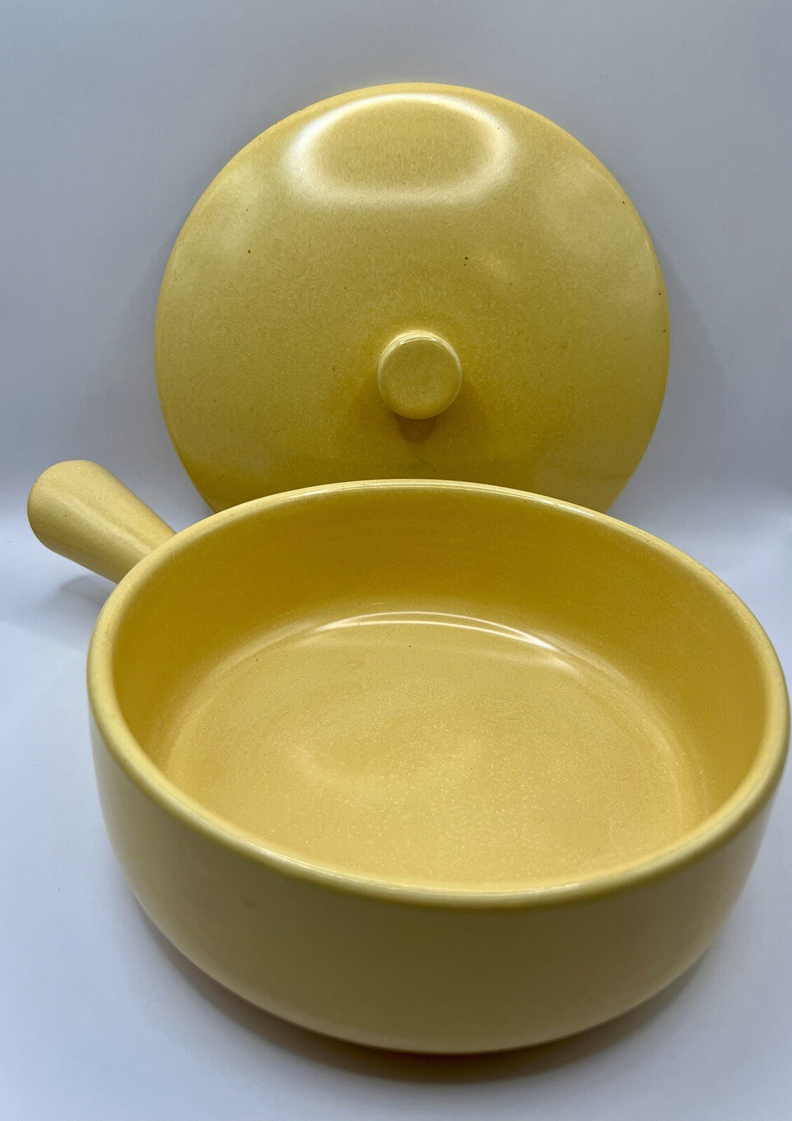 Vintage La Solana Large Yellow Casserole With Lid MCM 1 1/2-2 Quart Pottery