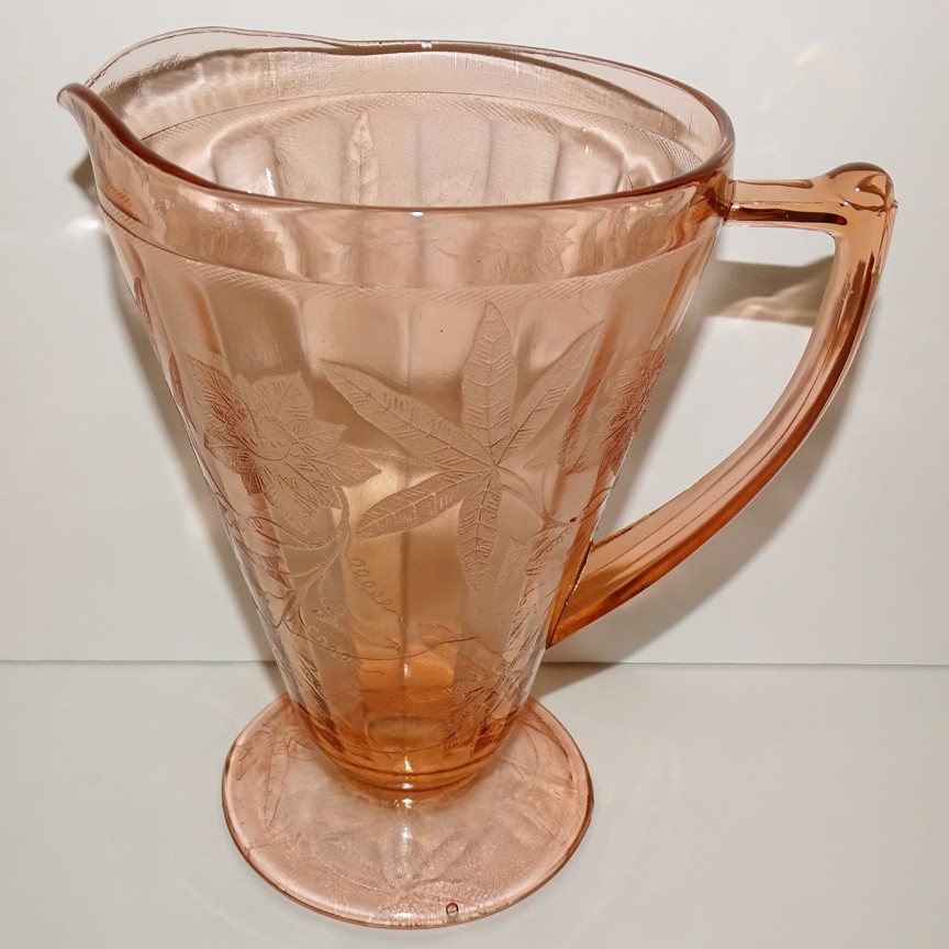 1931 Jeannette 7.75in Poinsettia Pink Depression Glass Footed Cone Pitcher 32oz