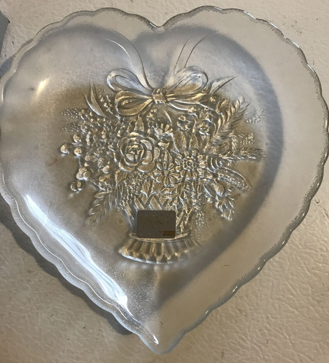 Mikasa Small Heart Shaped Clear Glass Dish Candy Trinket Jewelry Treasures