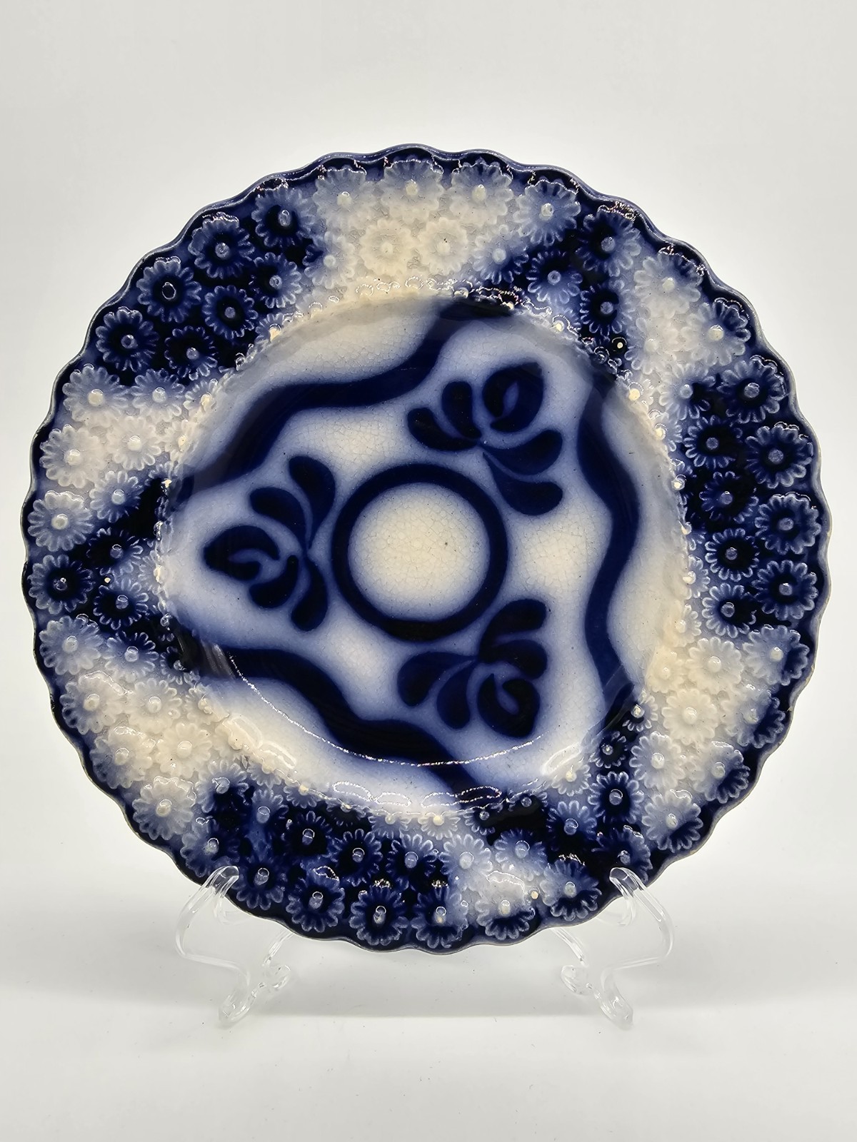 Antique Victorian Flow Blue Plate Scalloped Floral Border Ironstone Unmarked 8″