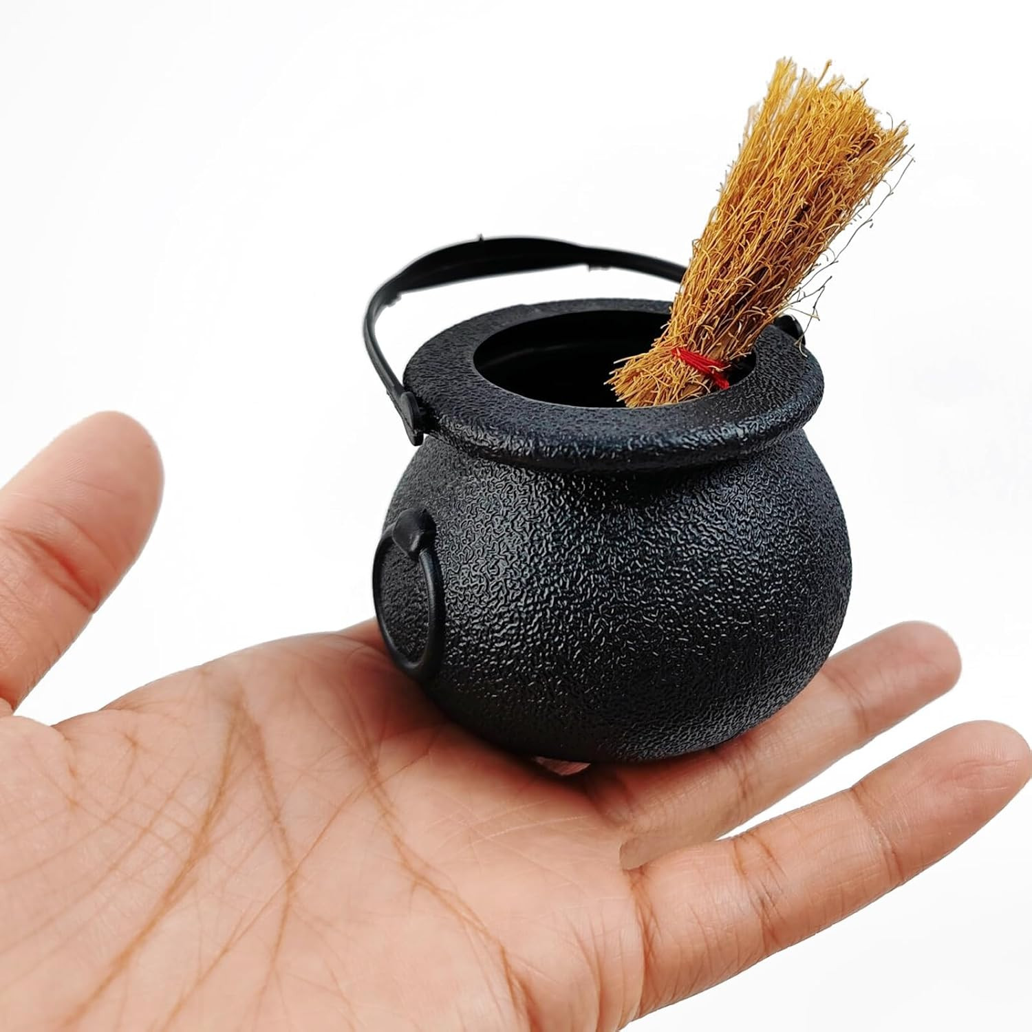 24Pcs/Set Mini Plastic Cauldron with Mini Witch Brooms, Witch Calderon Pot Black