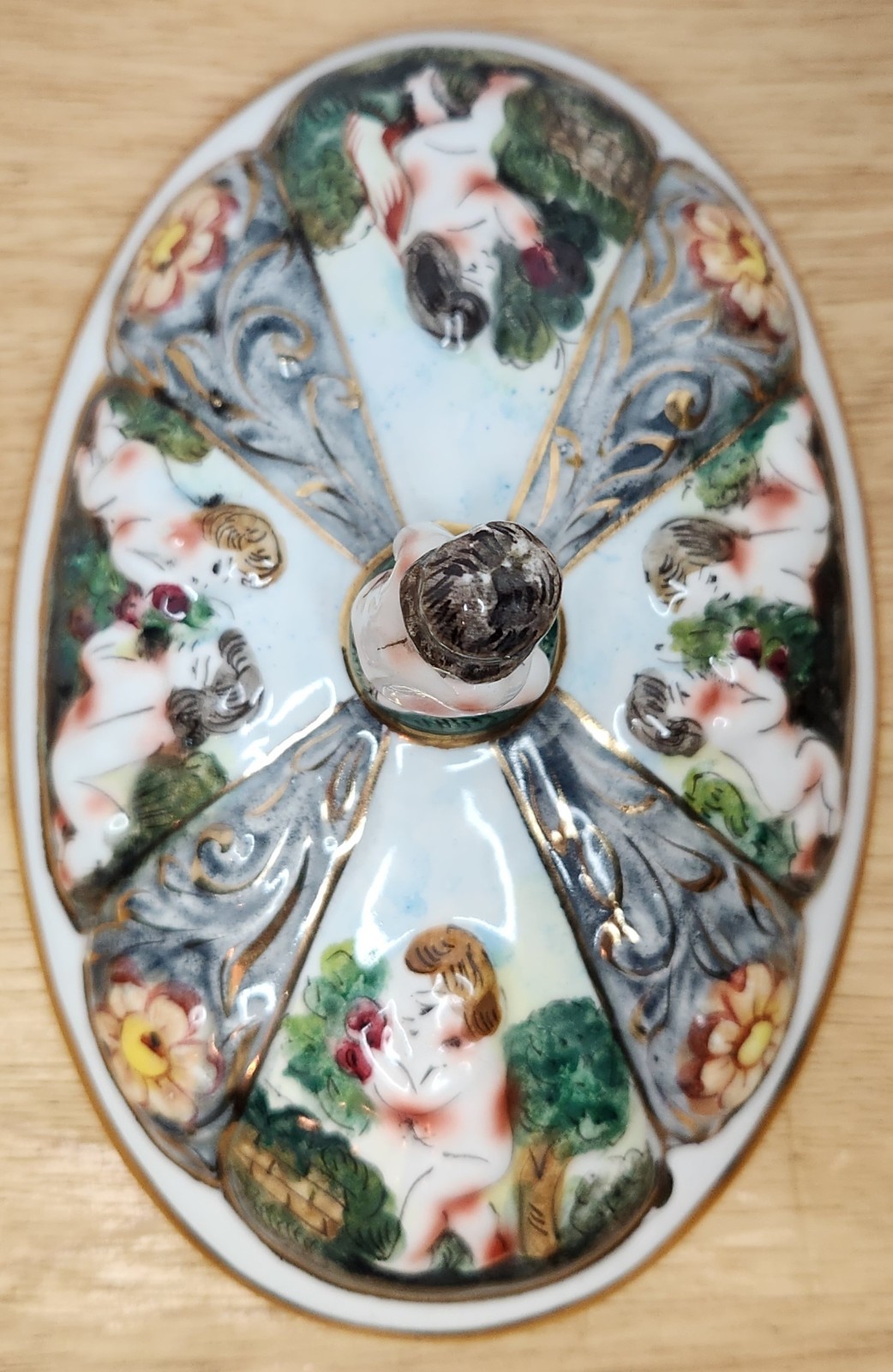 Italian Vintage Capodimonte Porcelain Covered Compote Cherub Hand Painted