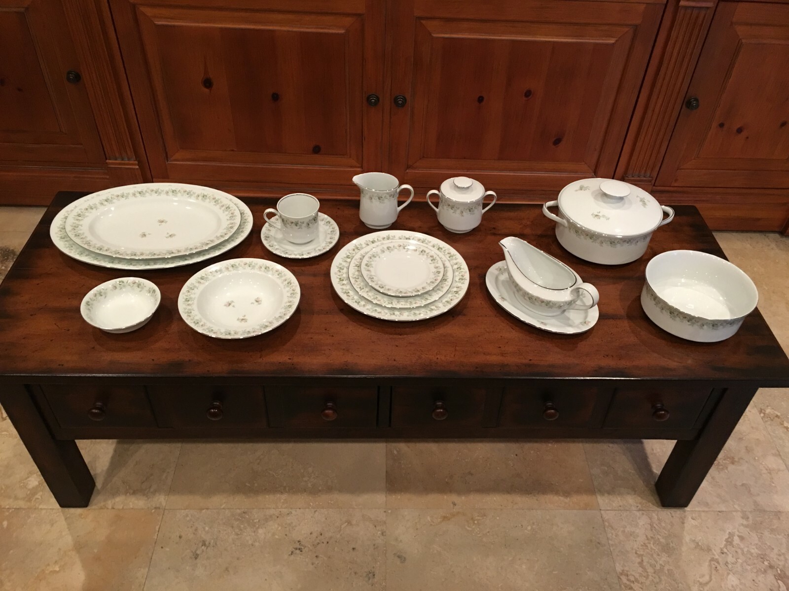 Johann Haviland Bavaria Germany Fine China Forever Spring pattern Dinnerware Set