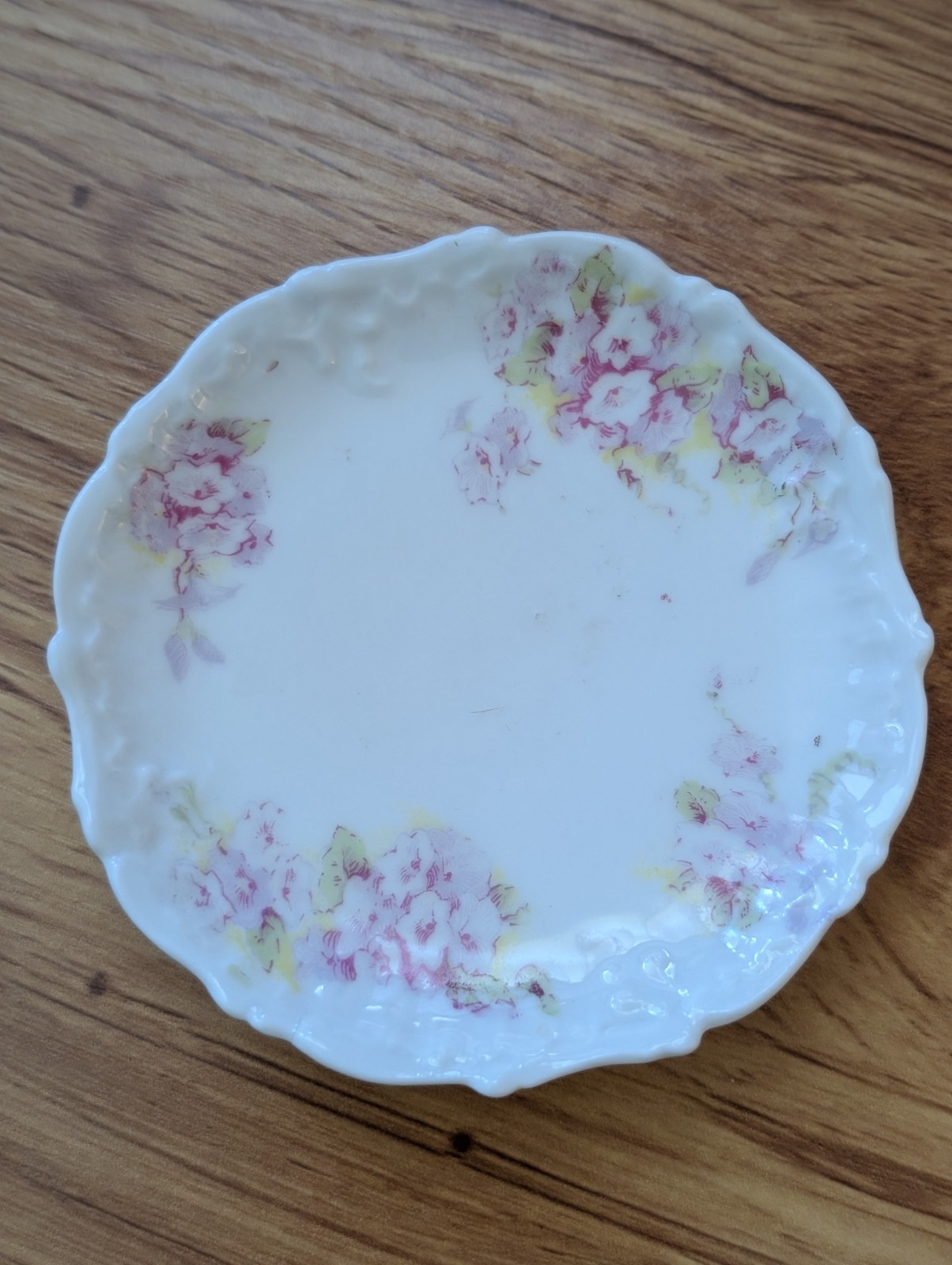 Limoges France Floral Flowers Porcelain Decorative Plate Round White Pink Green