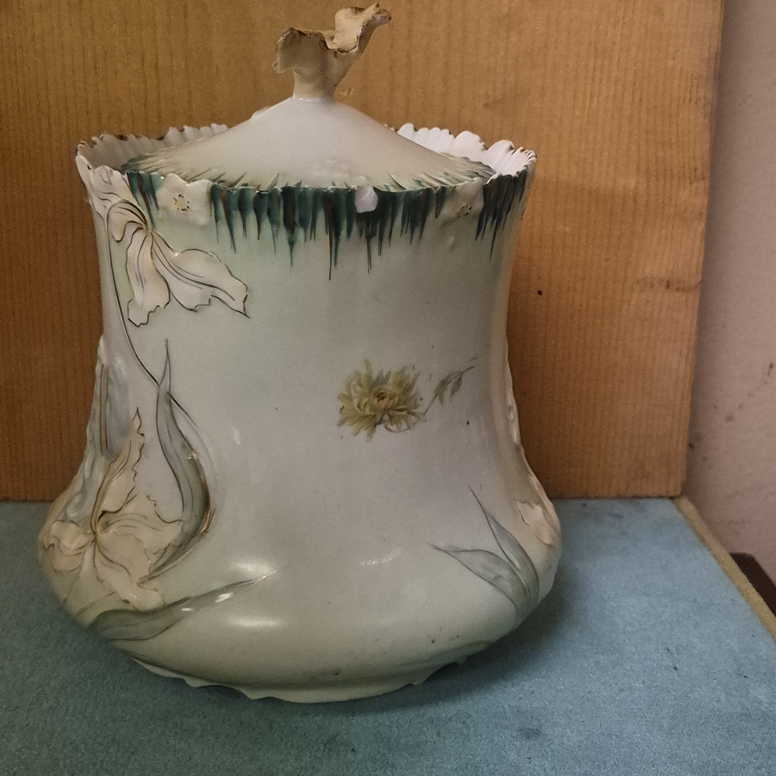 Antique RS Prussia Hidden Image Porcelain Biscuit Cracker Jar Art Nouveau