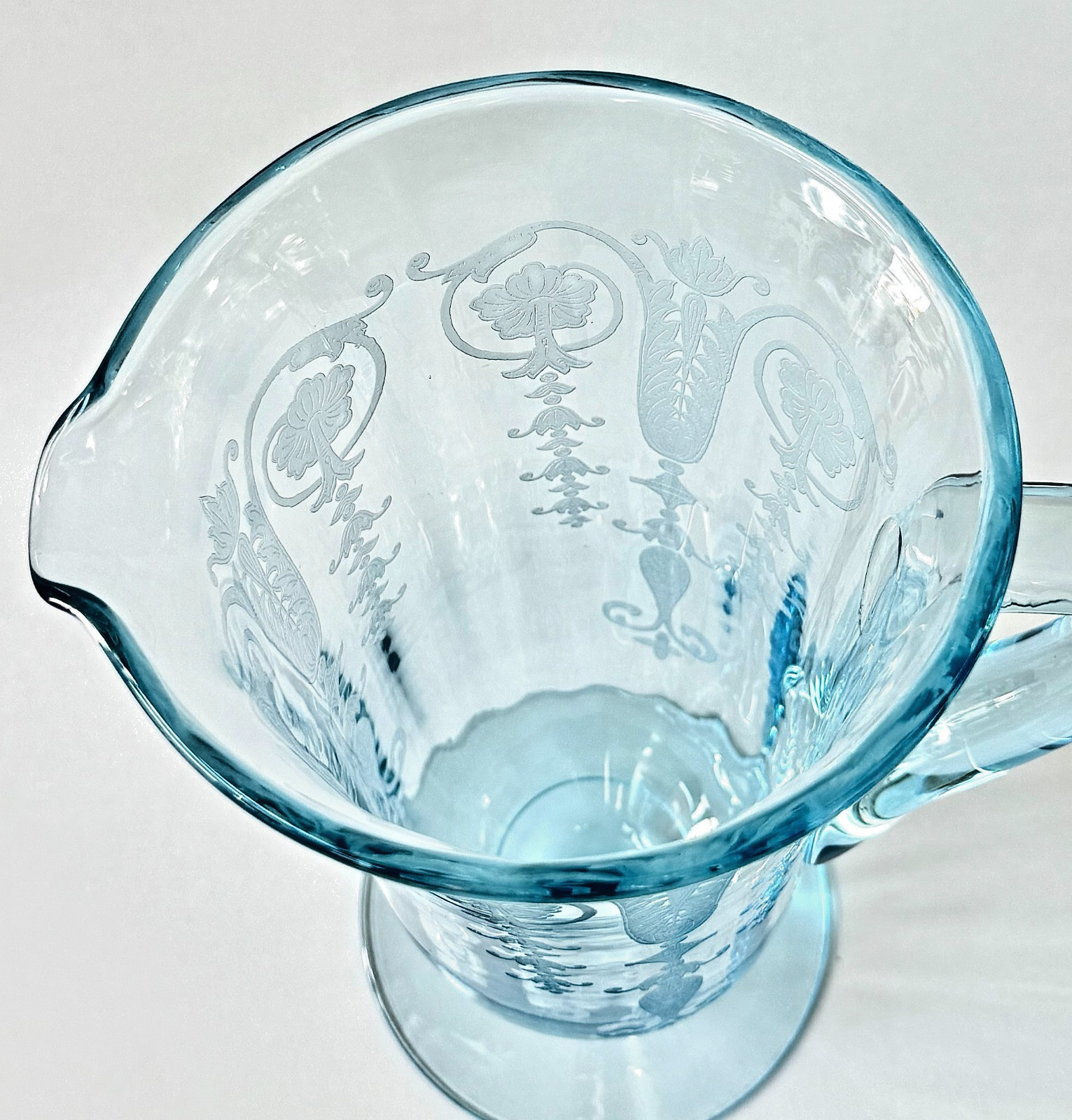 Ultra RARE Vintage Fostoria Vernon Azure Blue Etch #277 48oz Pitcher – EXCELLENT
