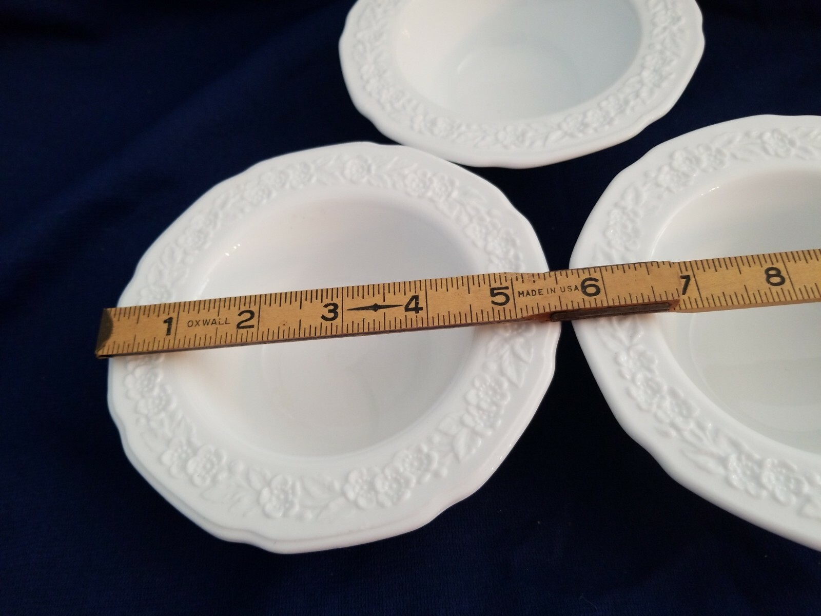 ORANGE BLOSSOM Flower Leaf Band Indiana White Milk Glass 3 Berry Dessert Bowls