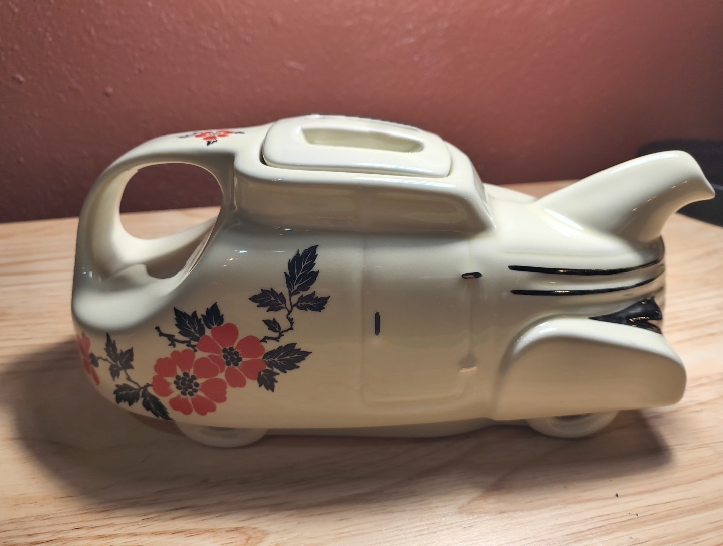 Vintage Hall Red Poppy Limited Edition Auto Teapot Car