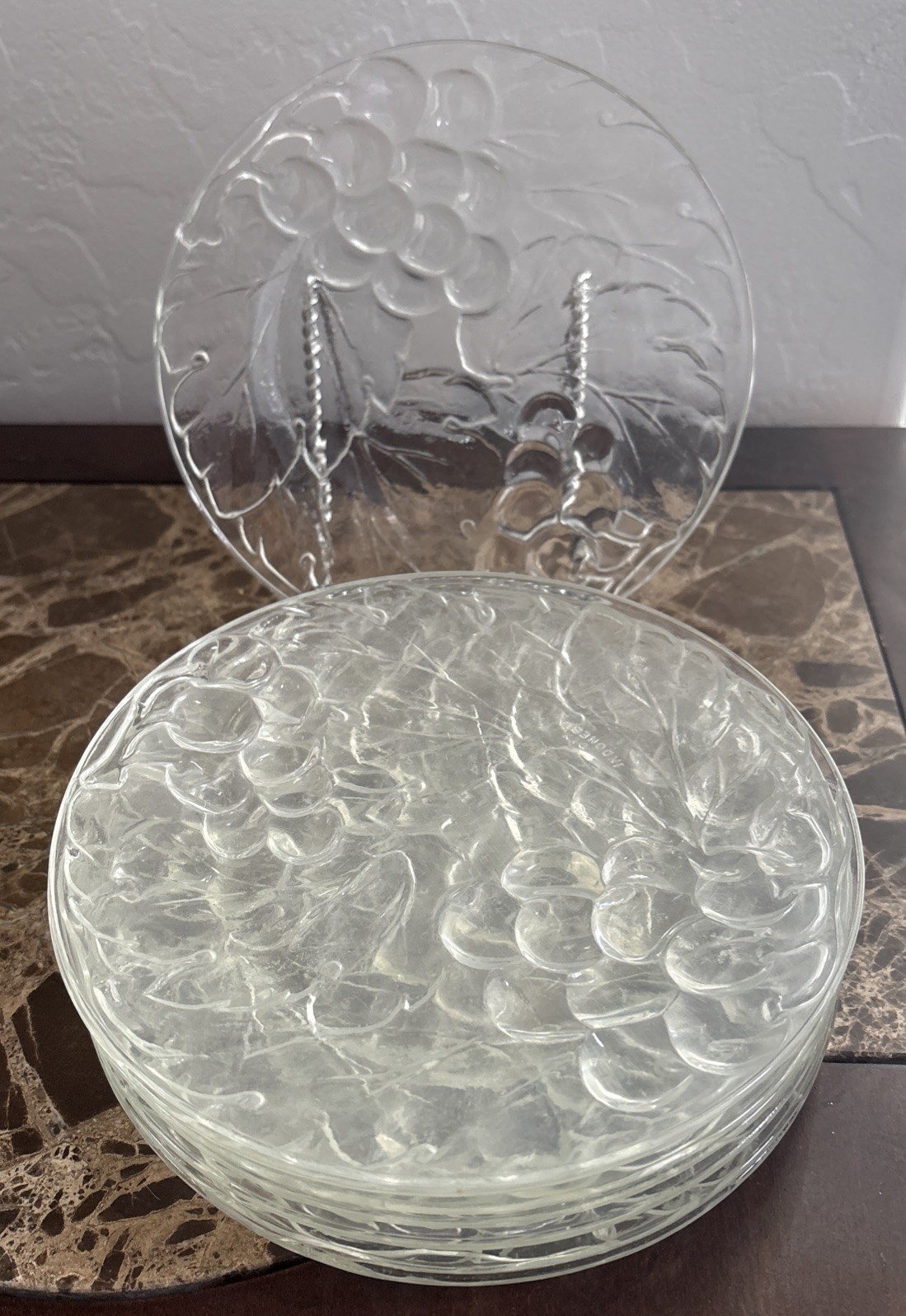 KIG Indonesia Set/6 Clear Glass Salad Plates Embossed Grape Cluster & Leaves