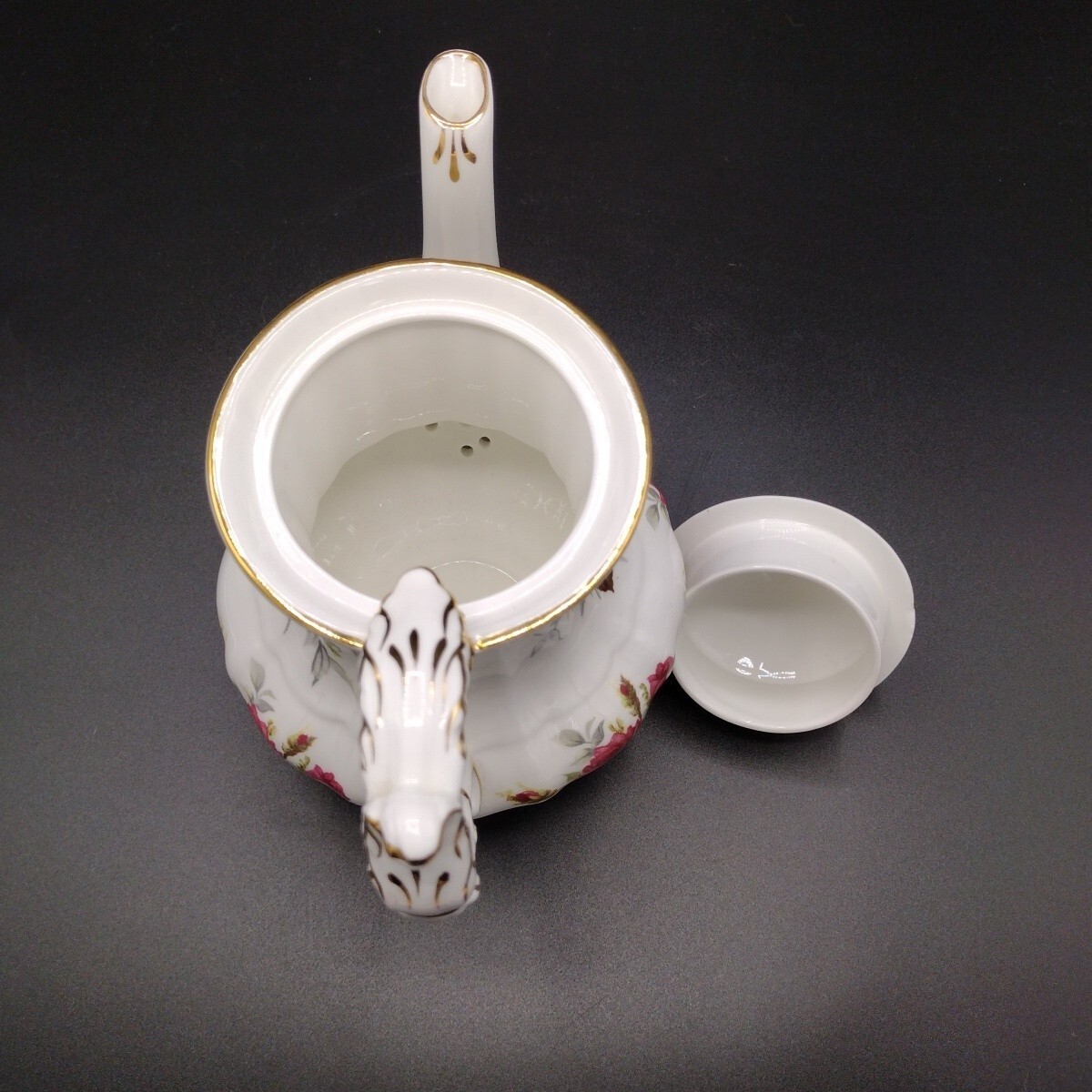 VTG Hammersley Bone China Grand Mother’s Rose Coffee Pot & 2 Flat Cups Gold Trim