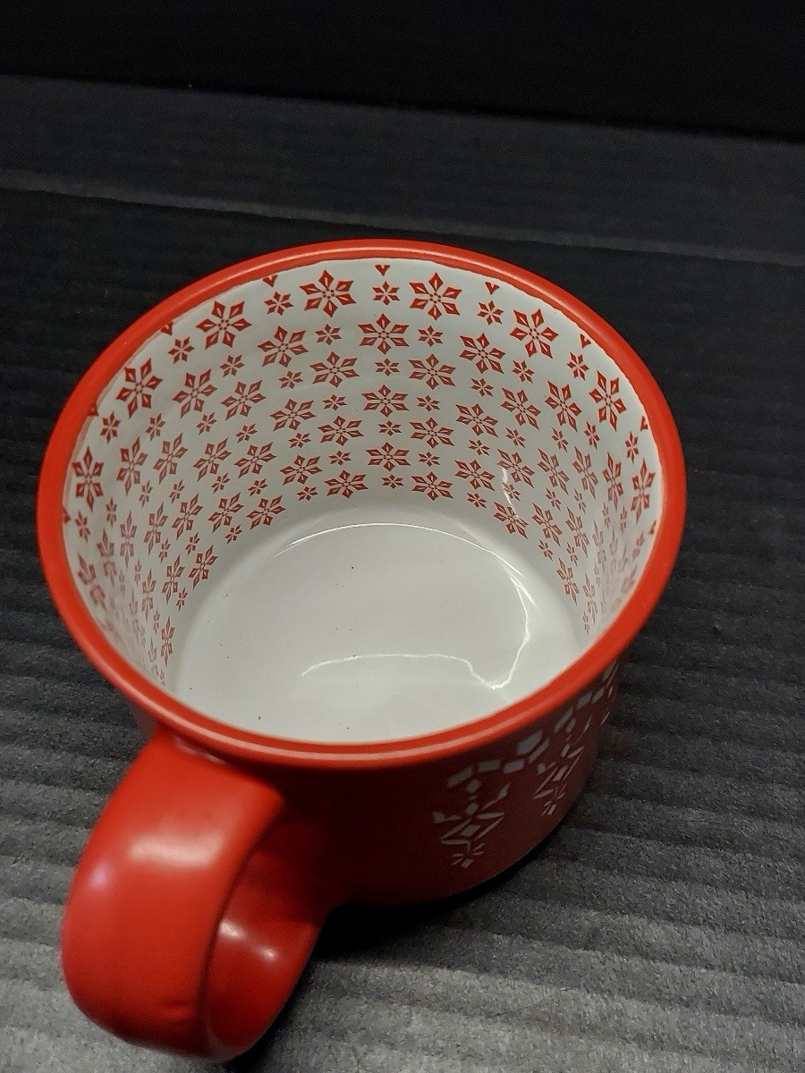 Peppermint & Pine Stoneware Holiday Home Holly Jolly Christmas Coffee Mug