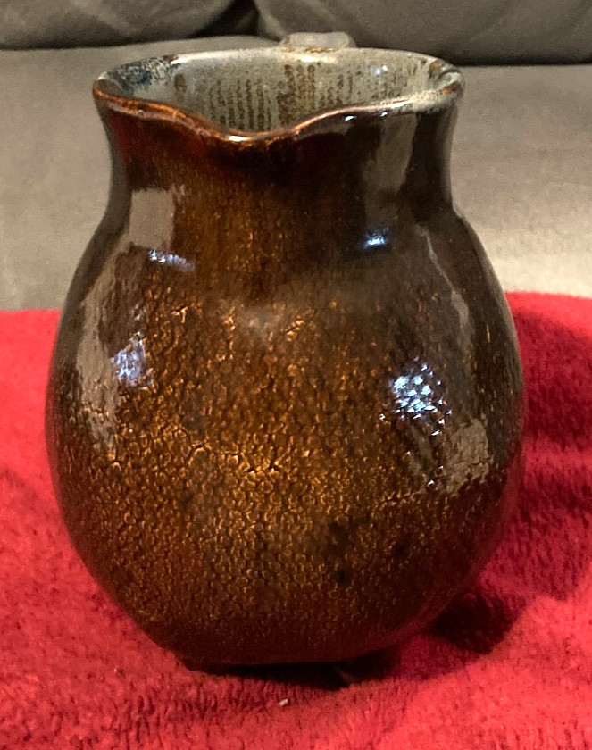 VTG Artisan Pottery Stoneware Pitcher-Signed-6.25″H-Grey & Brown Drip Glaze-EUC