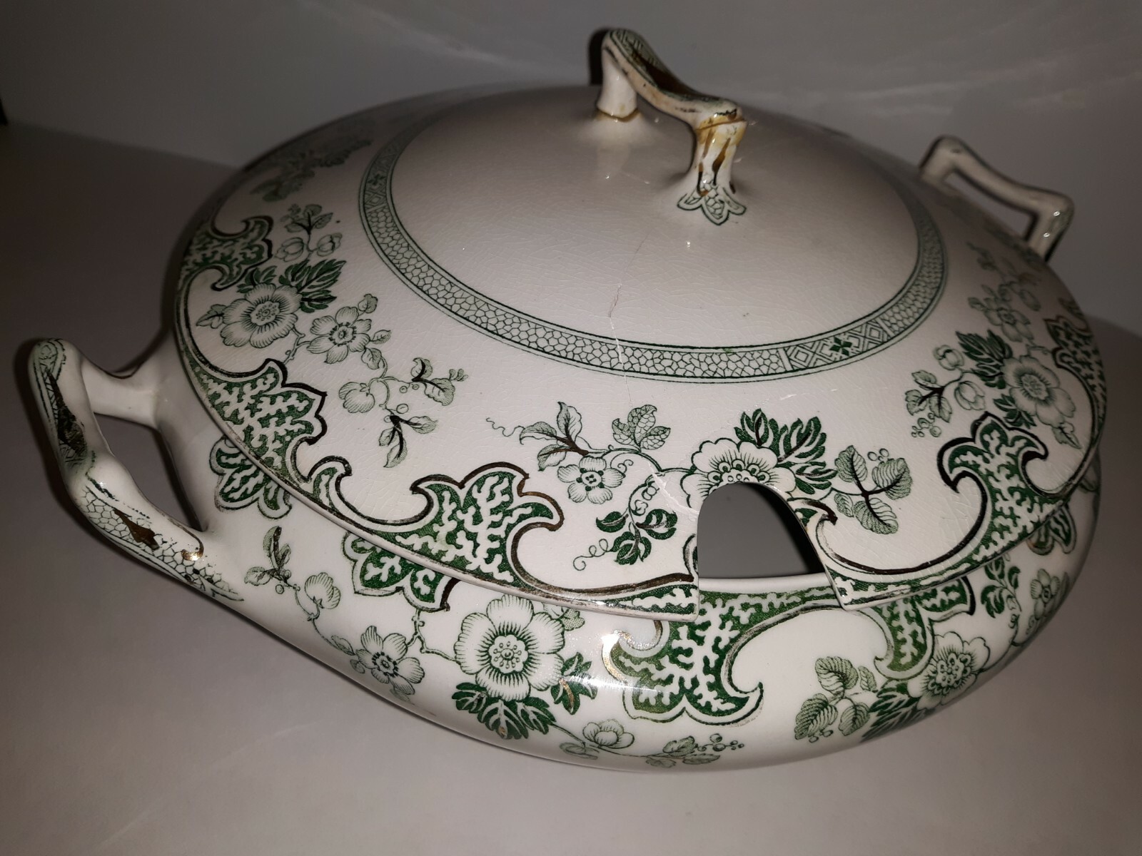 J & G Meakin YOKOHAMA CASSEROLE DISH w/LID, Handles and Spoon Opening ENGLAND