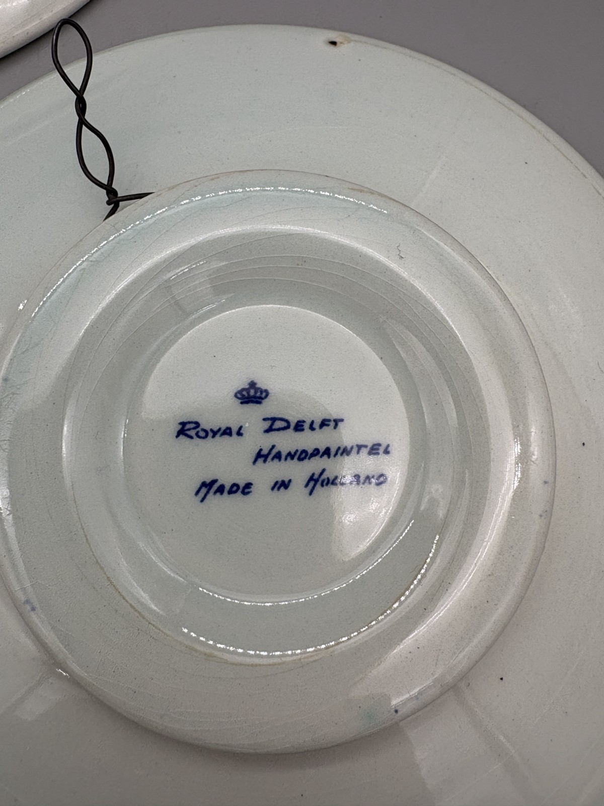 Vintage Delfts Blue Royal Wall Plates Hand Painted Set of 3 Made in Holland 5.5″