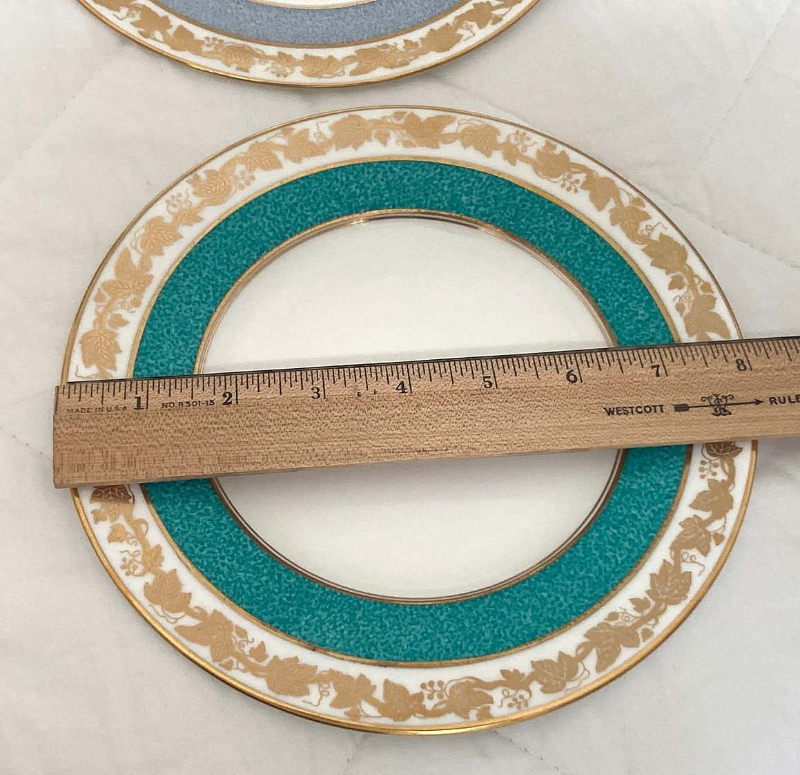 Vintage WEDGWOOD BONE CHINA Made in England 8 1/8″ SALAD PLATES Gold Trim SET 2