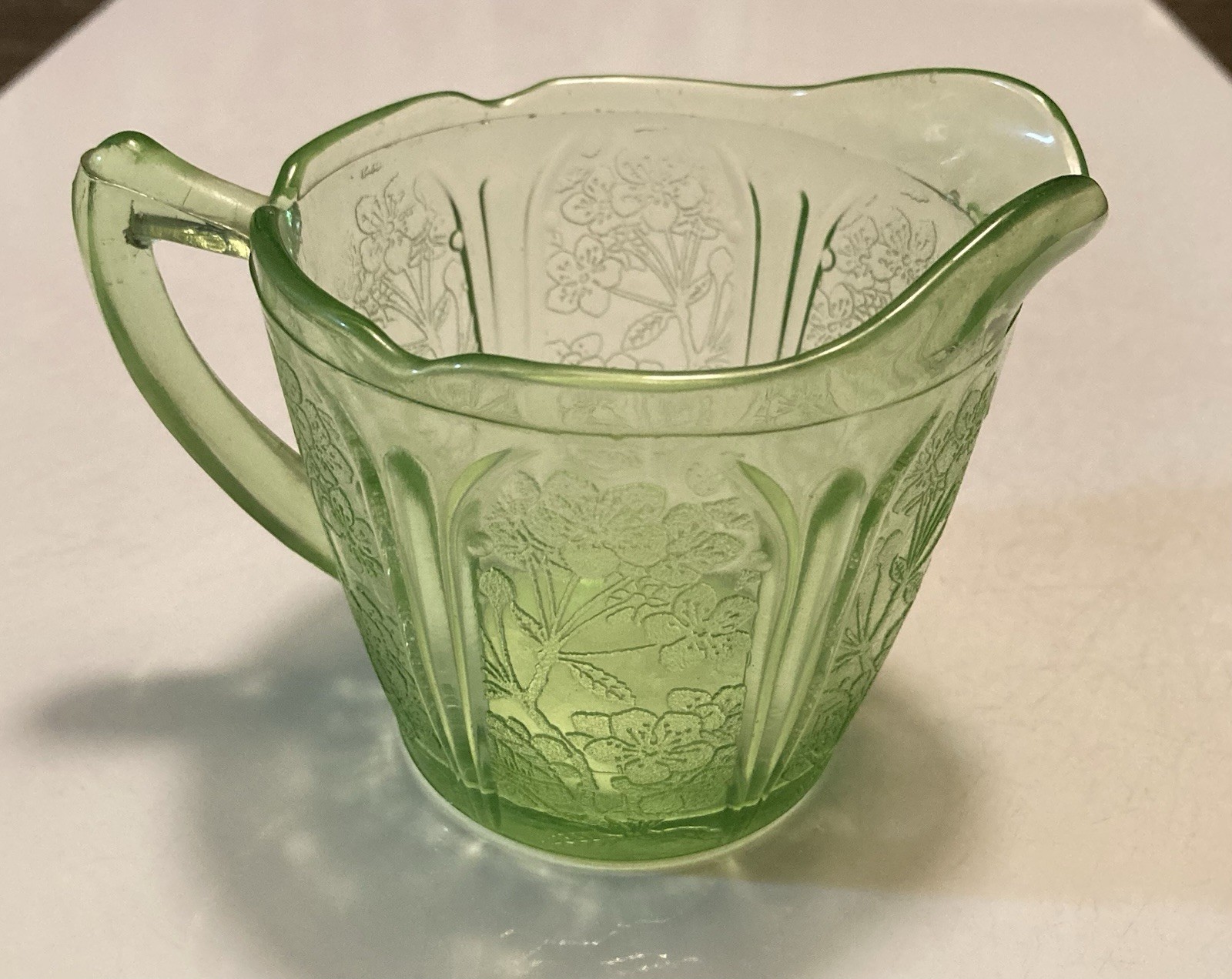 Depression Glass Green Creamer And Sugar Bowl Cherry Blossom Jeanette Glass Co.