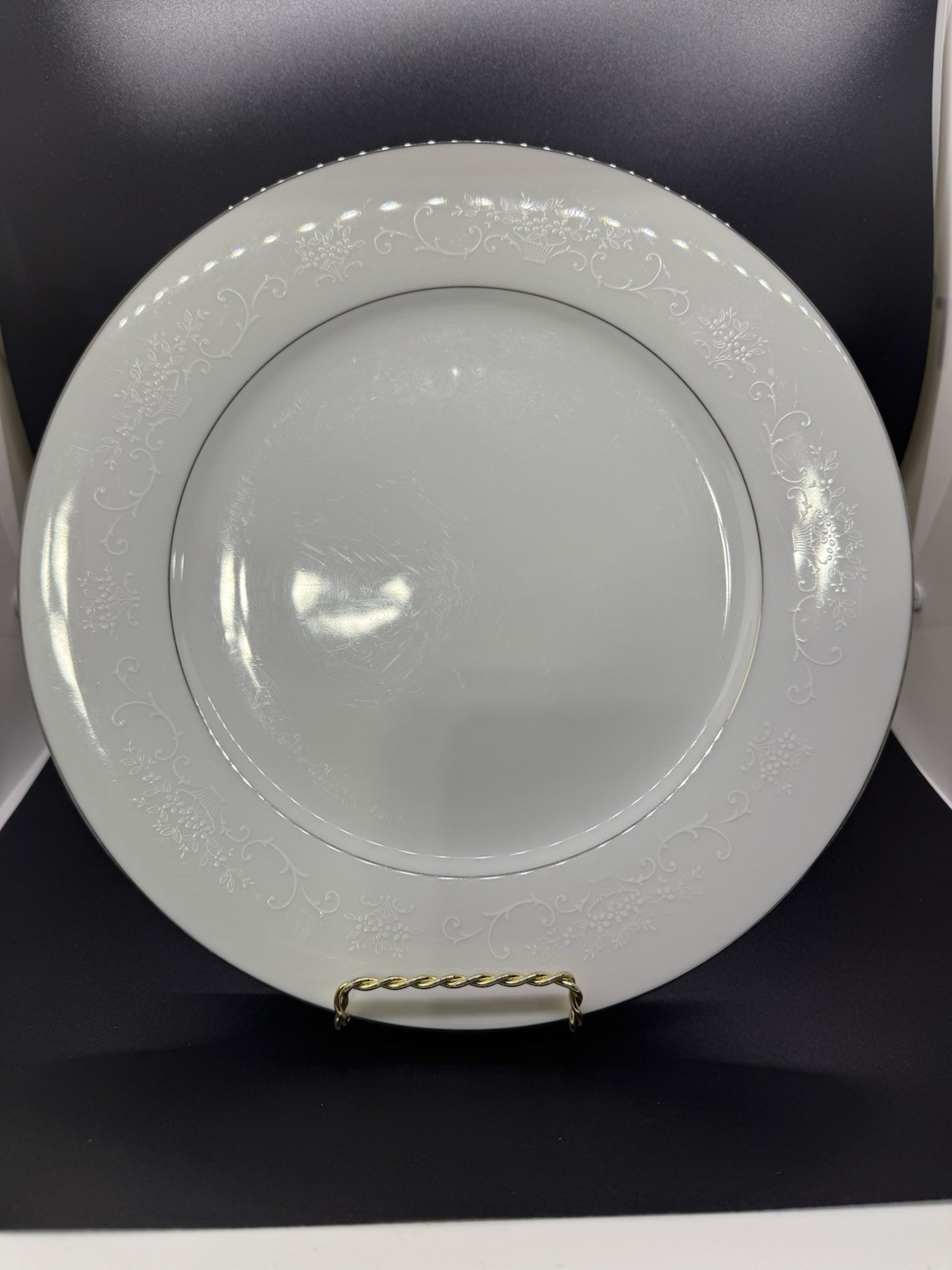 Vintage Noritake Whitehall 6115 Dinner Plates Platinum Trim