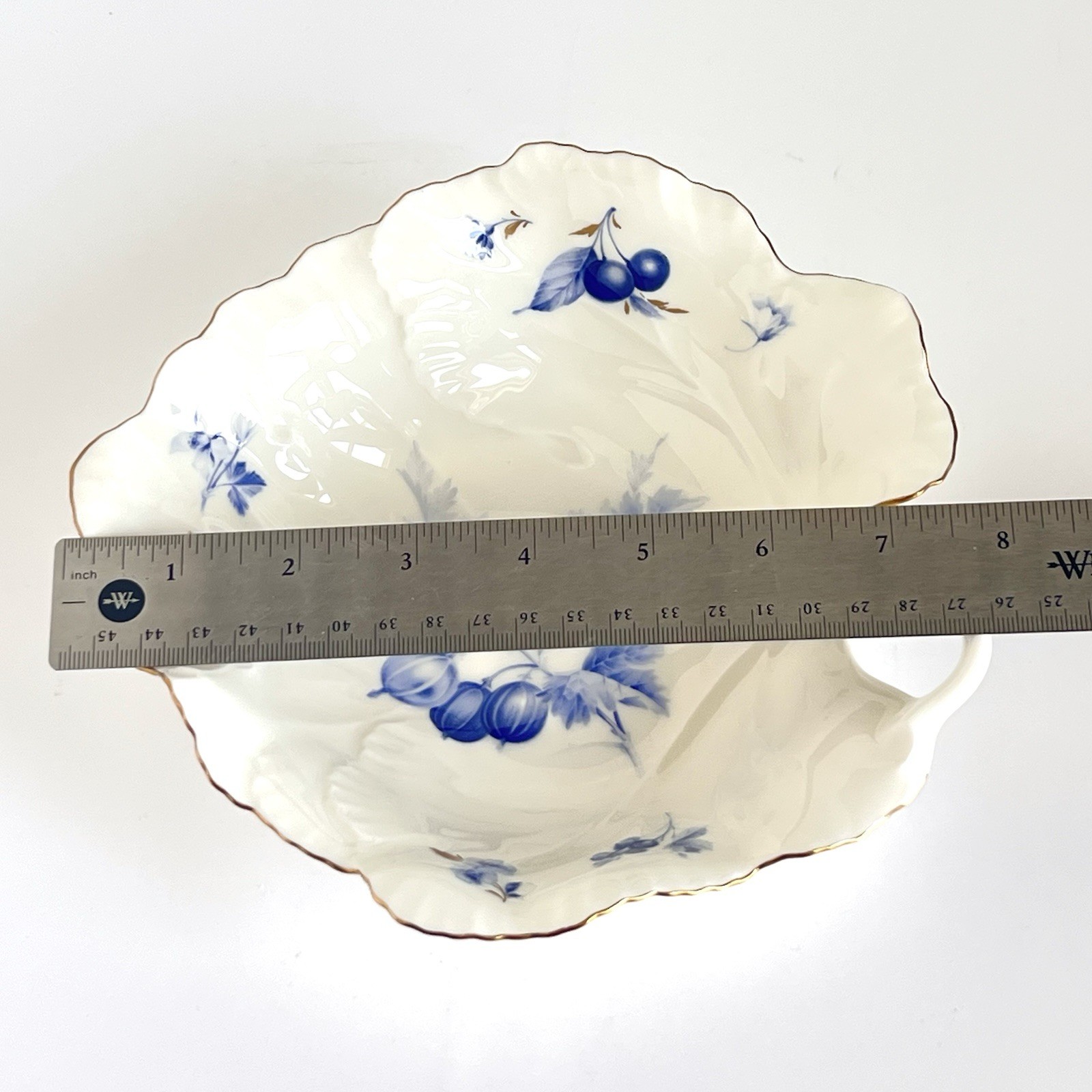 Mikasa Fruit Bouquet Bone China Blue W/Gold Berries Pattern Nappy Dish Japan