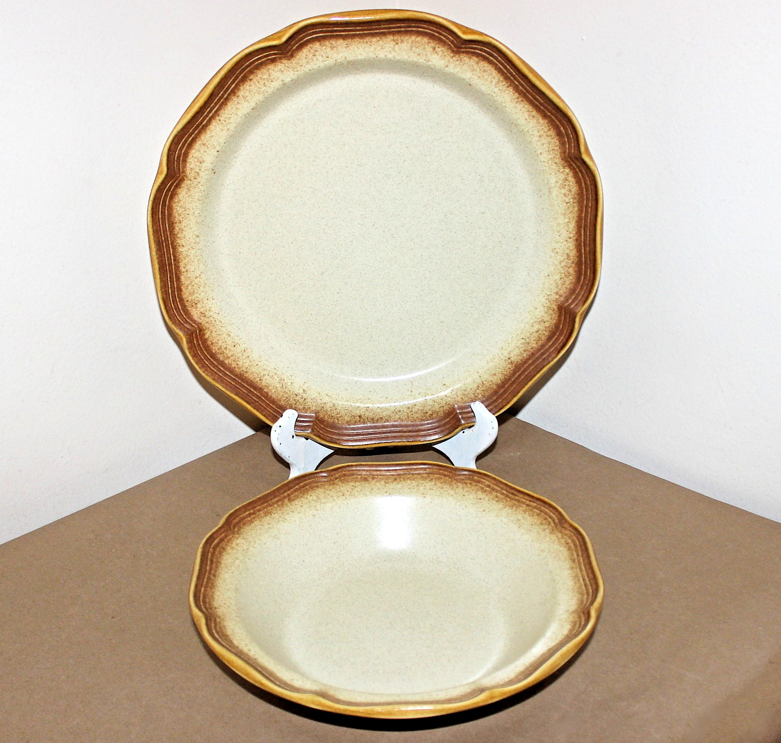 Mikasa Whole Wheat E800 Stoneware Serving Platter 12.5″ & Serving Veg Bowl 9.75″
