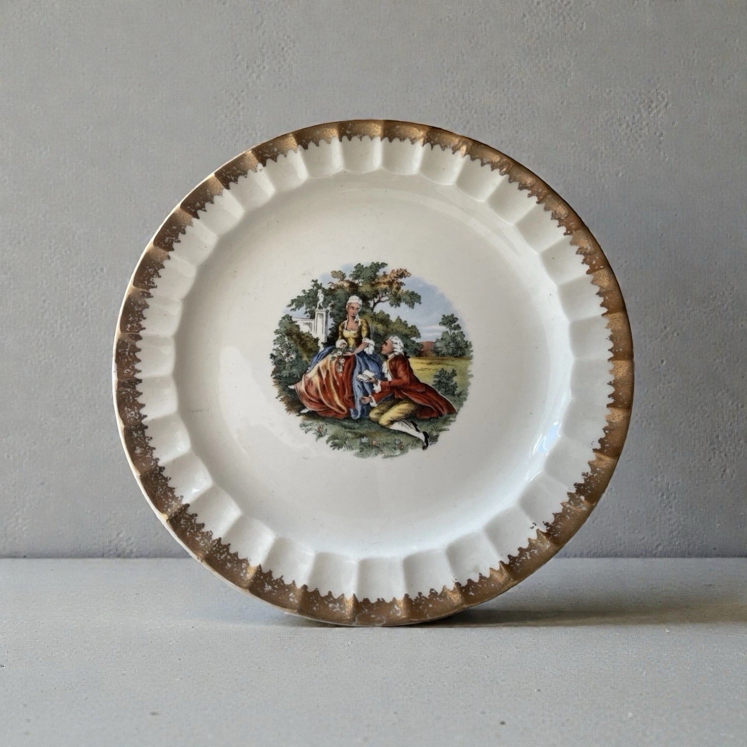 Cronin China Romantic Courting Plate Gold Trim Regencycore Wall Vtg Decor 7.5″