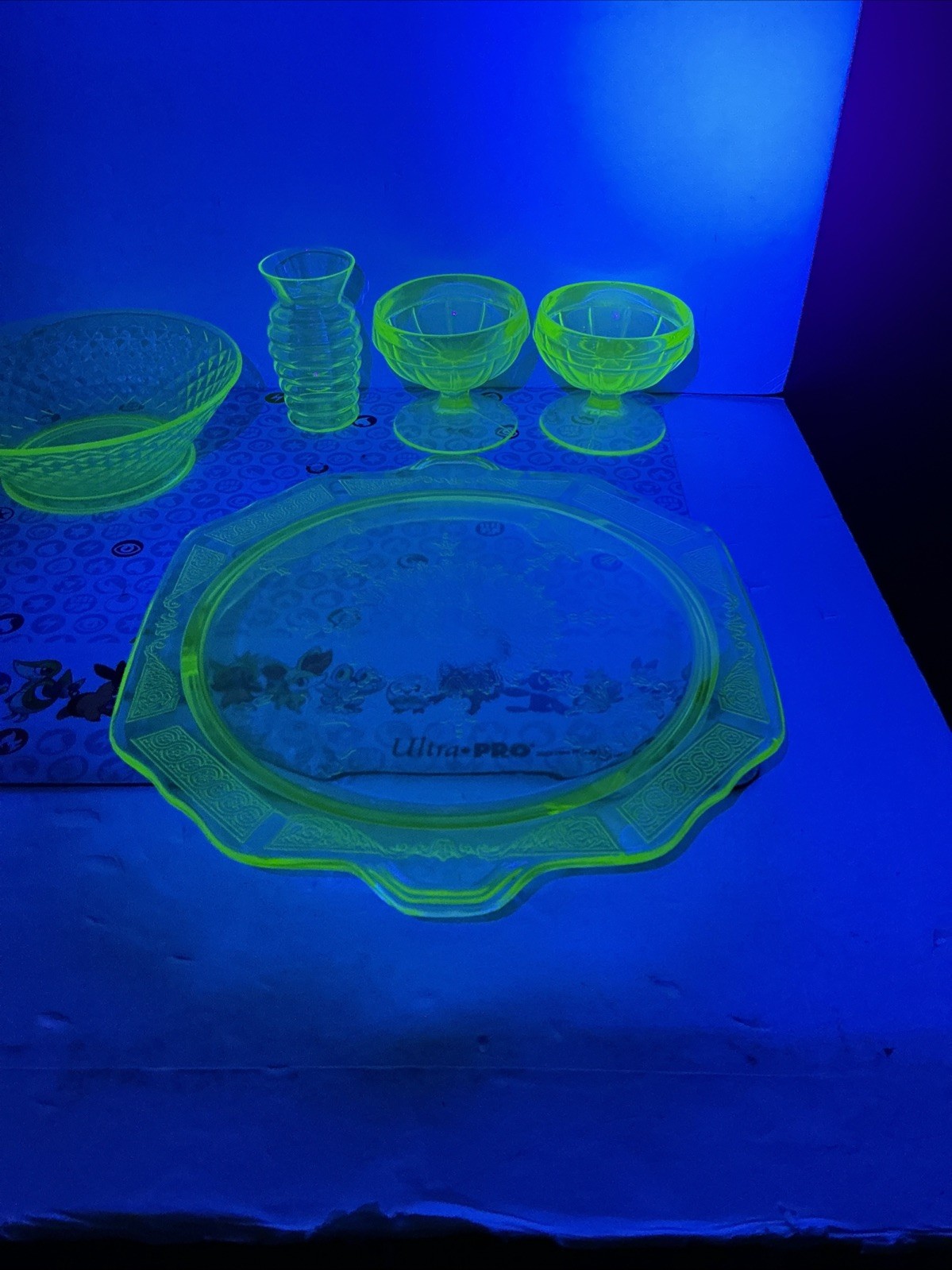 Mixed Lot 7 Piece Vintage Uranium Glass – Candy Bowl – Desert Bowl – More! Look!