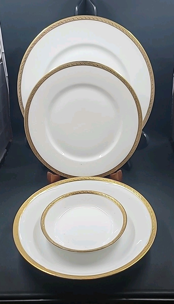 Limoges Paroutaud Gold Trim Four Piece Place Setting