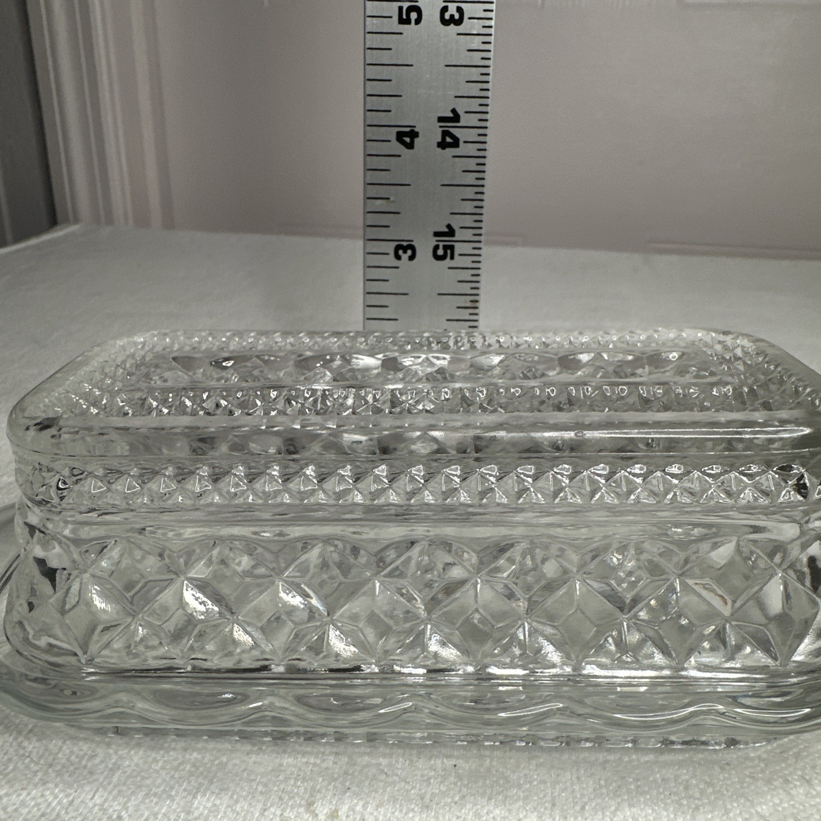 Vintage 1960s ANCHOR HOCKING Wexford Diamond Pattern Covered Glass Butter Dish