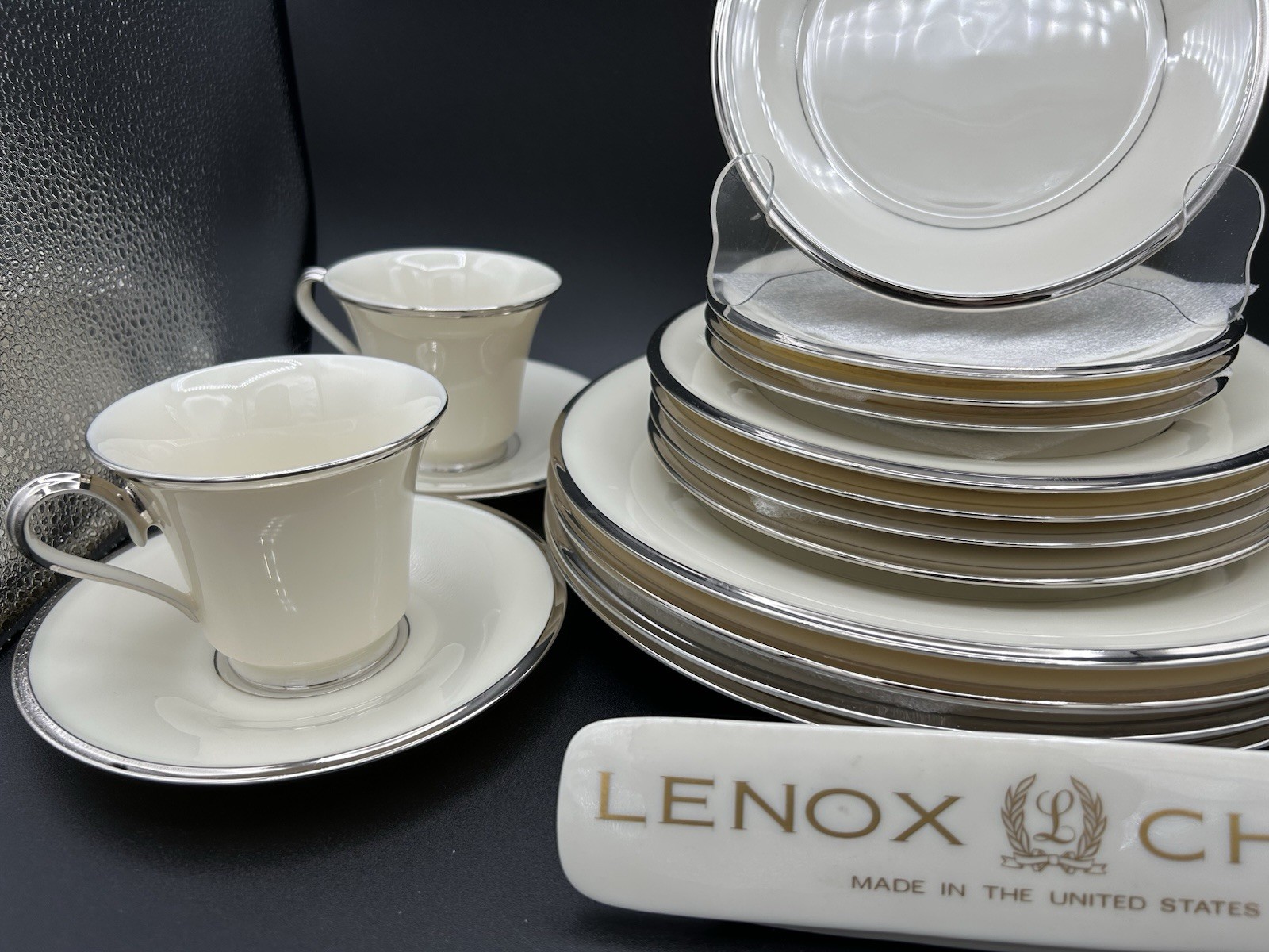 Lenox Solitaire~(Set of 4)~5 Piece Place Settings~1st Quality~Perfect~20 Pieces