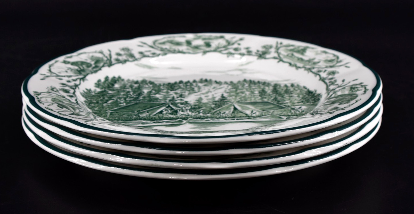 Bob TIMBERLAKE CAMP Green #166 (4) Dinner Plates 10 3/8” International England