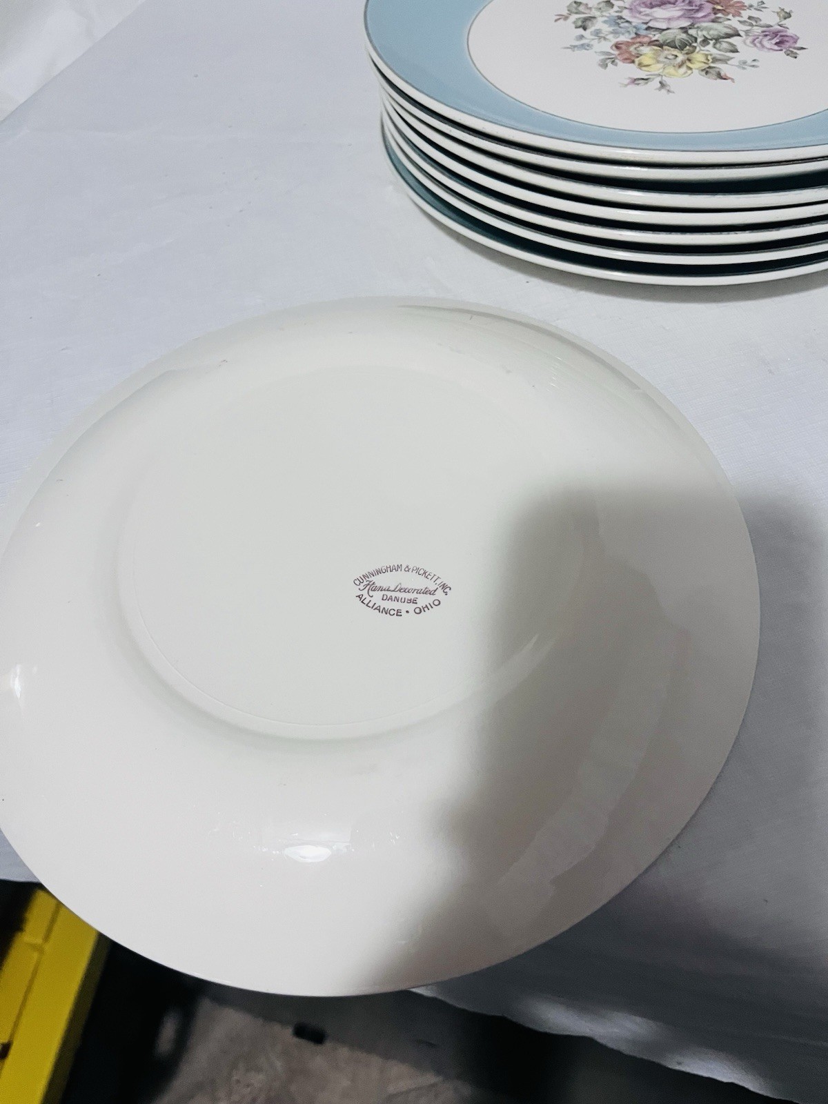 Cunningham & Pickett DANUBE Dinner Plate SET of 8 FLORAL Hand Painted 10.25″