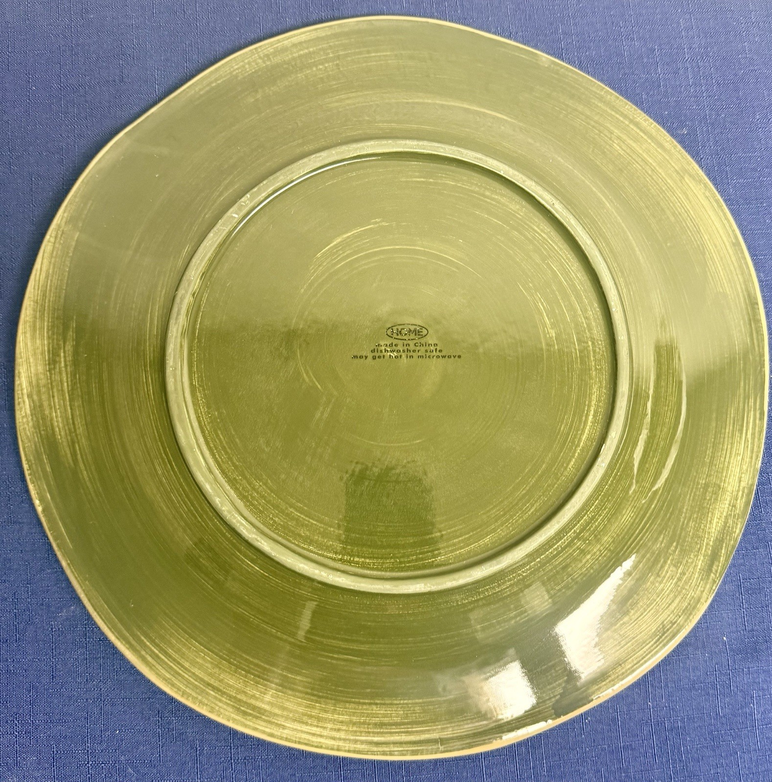 Pine & Berries Serving Chop Platter Plate 13″ Target Home Holiday Christmas READ