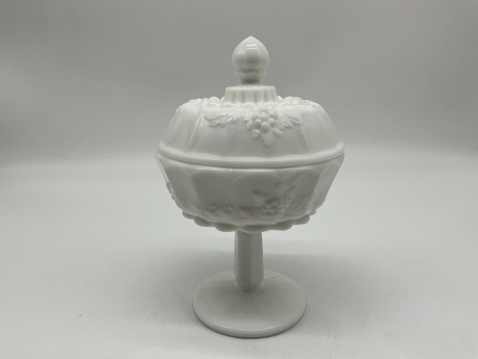 Westmoreland Milk Glass Covered Vintagee Candy Dish Marked Made in USA Collectib