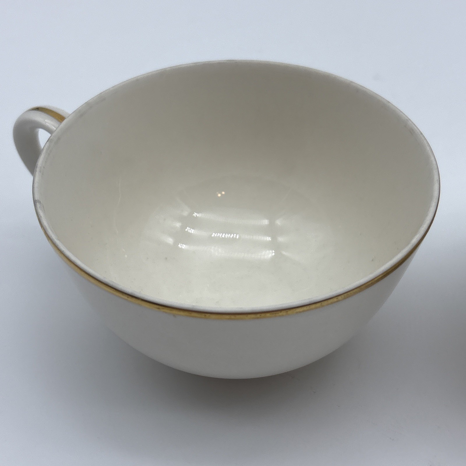 2 Franciscan Talisman Porcelain Tea Cups 2 1/8″H Made in Japan Cream w/Gold Trim