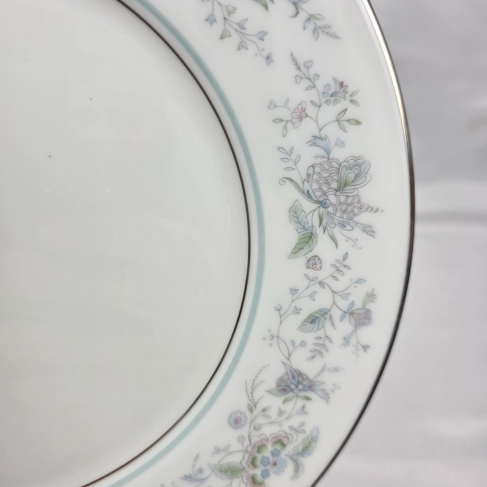 FOUR Oxford China Spring Salad Plate Multicolor Floral Rim Aqua Band