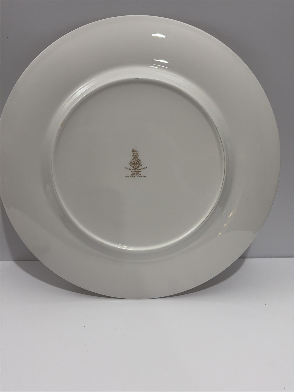 VTG Royal Doulton “Rondo” English Fine Bone China Set of 2 Bread Plates 6.5” D