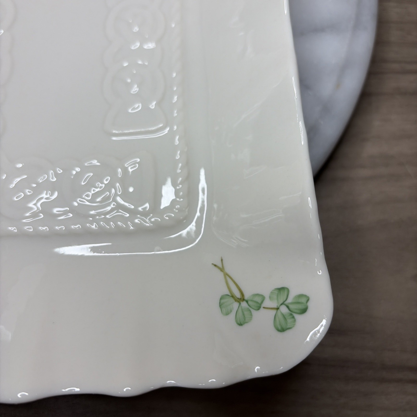 Belleek Everyday Tara Tray Shamrock Detail Celtic Knot Design 12.5″ x 6″ Ireland
