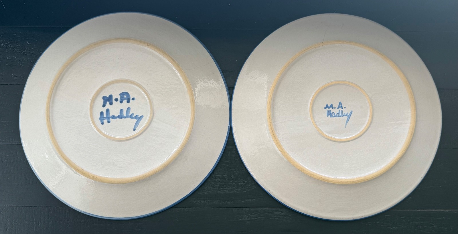 VINTAGE MARY ALICE MA HADLEY 11″ DINNER PLATES BOY AND GIRL EUC