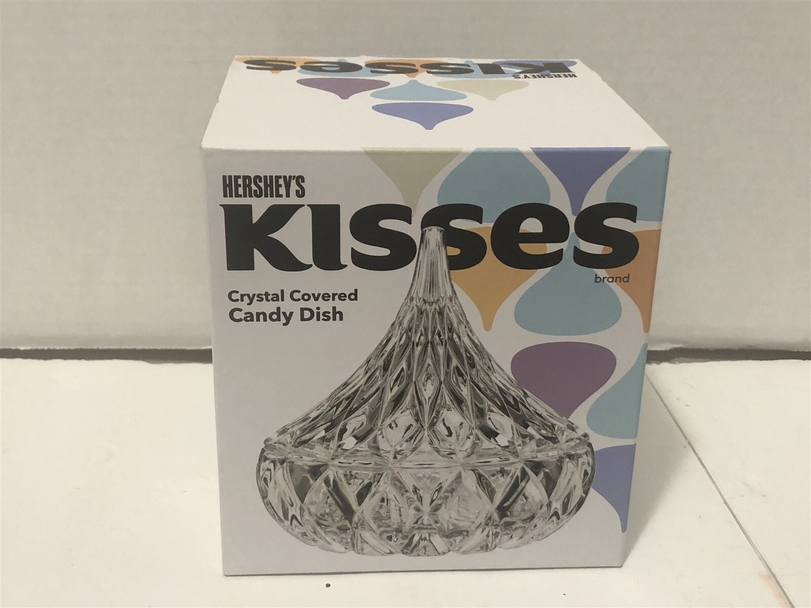 HERSHEY’S KISSES ~ CRYSTAL COVERED CANDY DISH ~ 2011