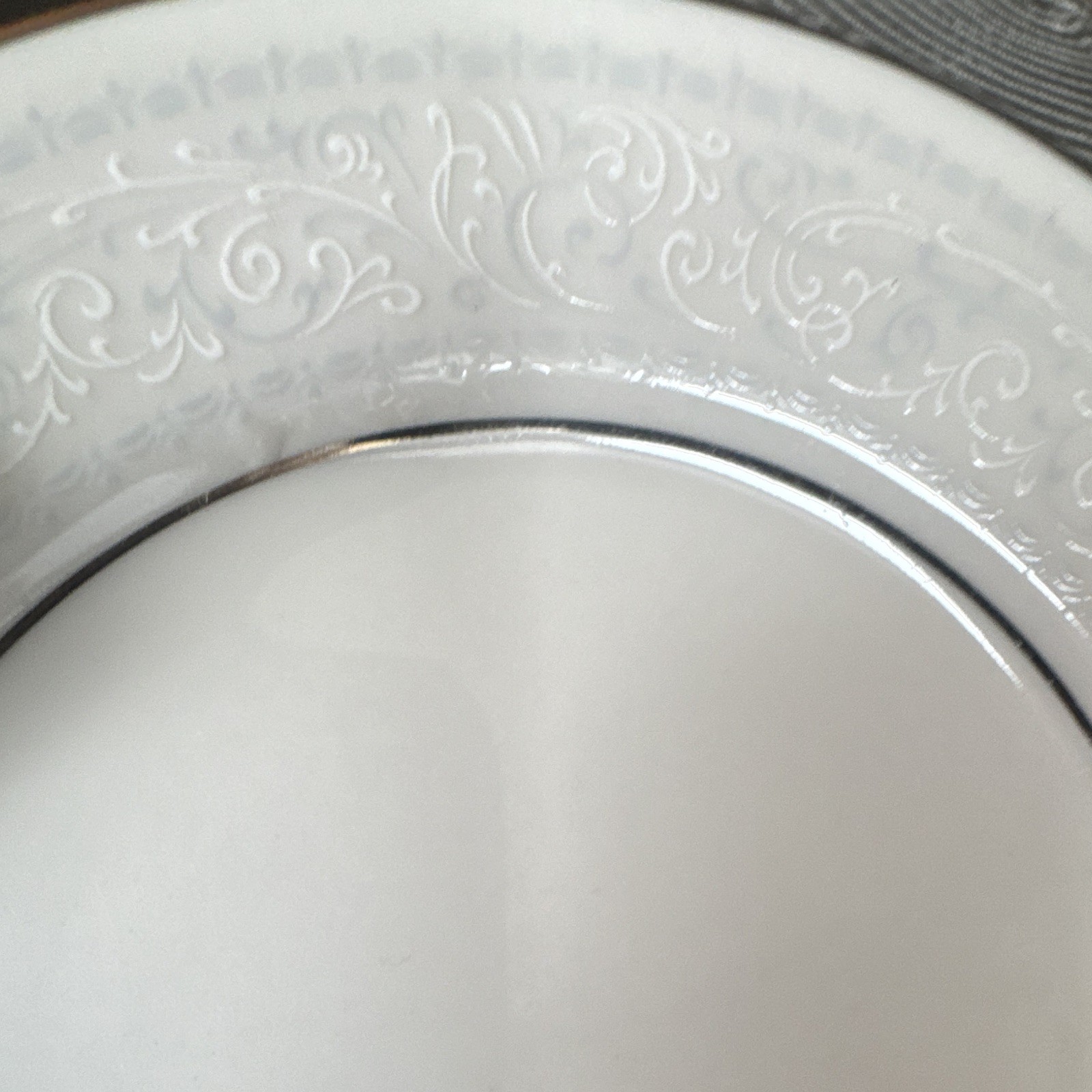 Noritake Trudy 7087 Bread Plate Ivory China White Silver Scroll Pattern Japan